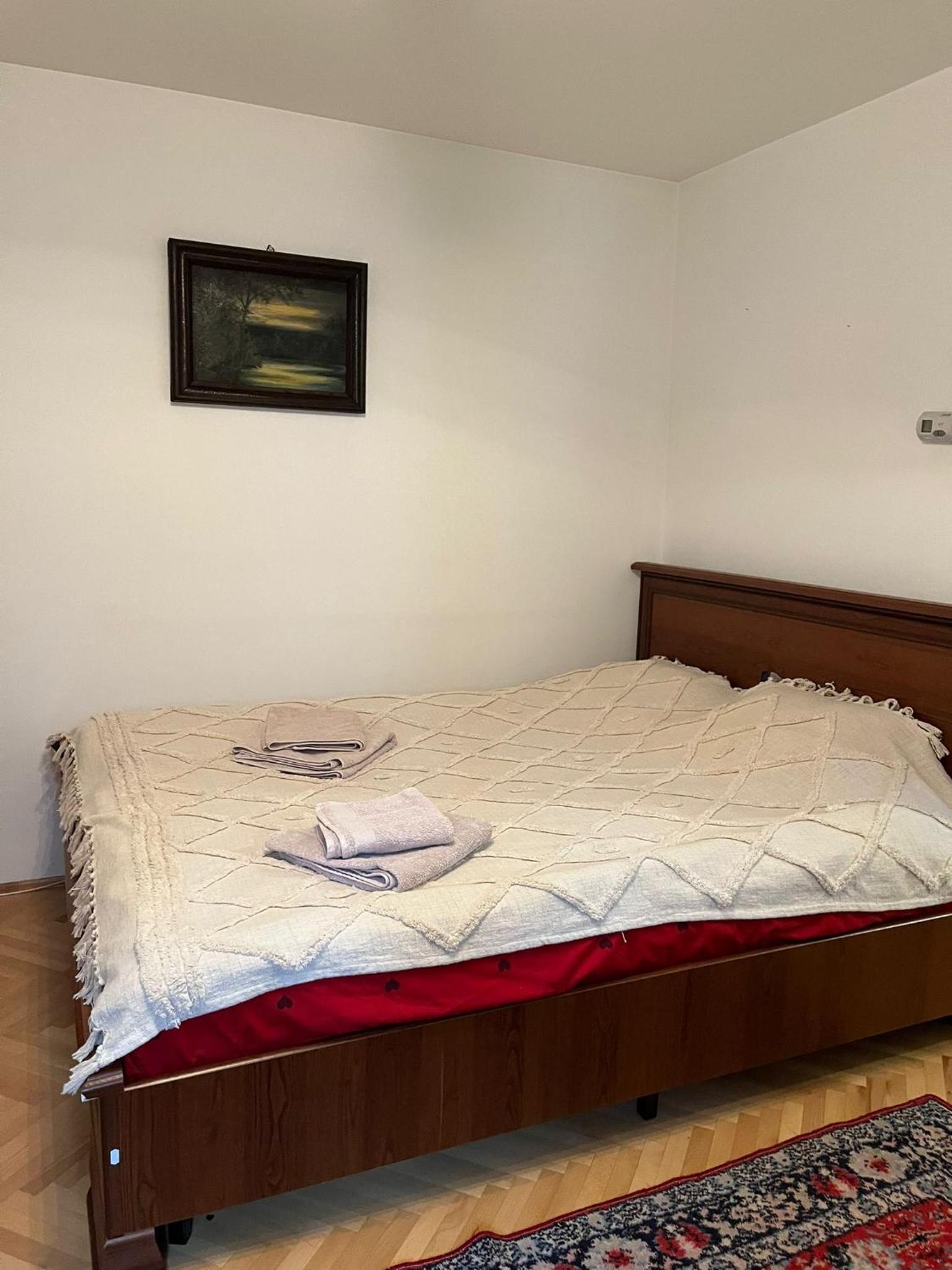 Emese Central Square Vintage Apartment