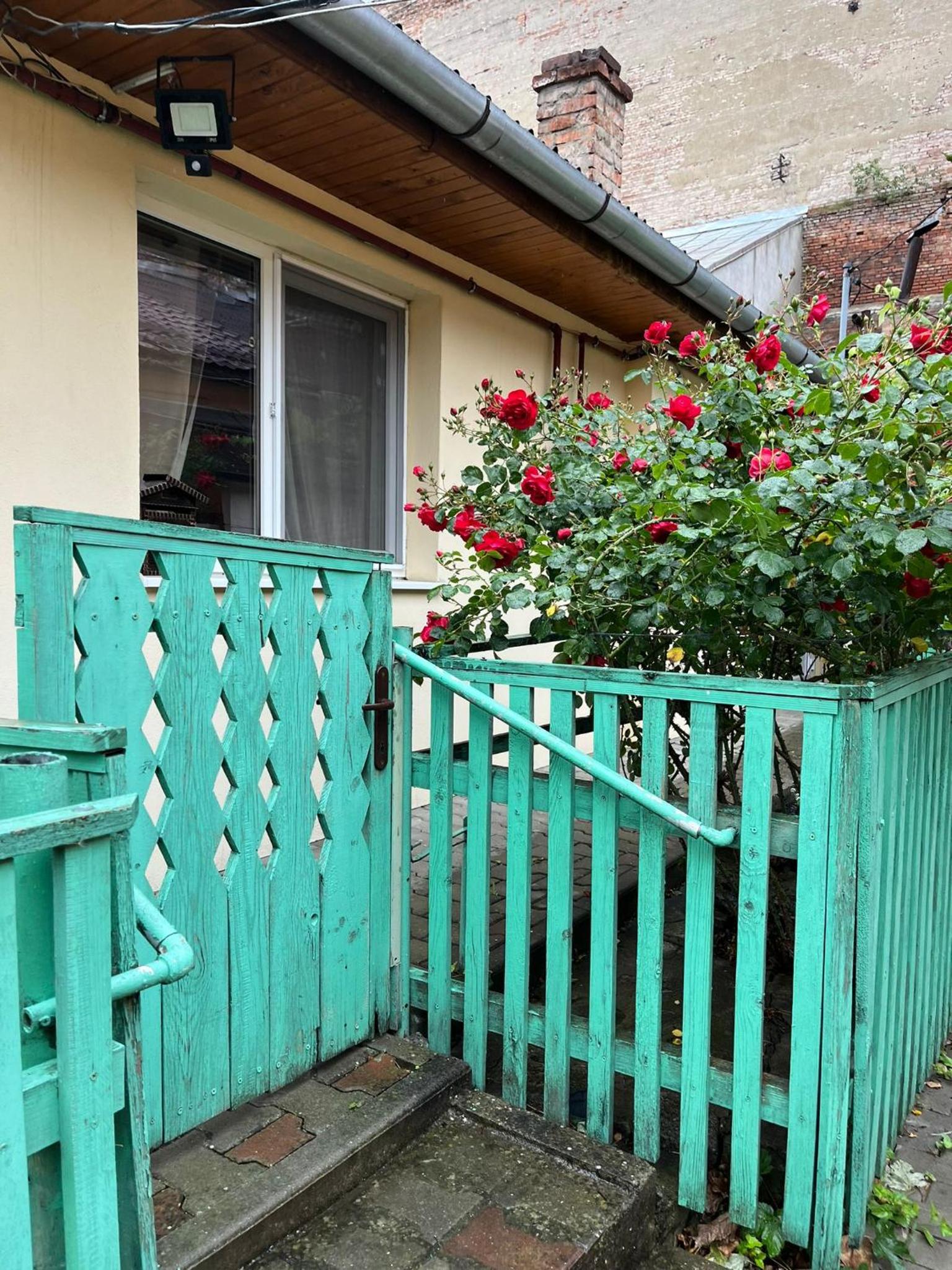 Emese Central Square Vintage Apartment