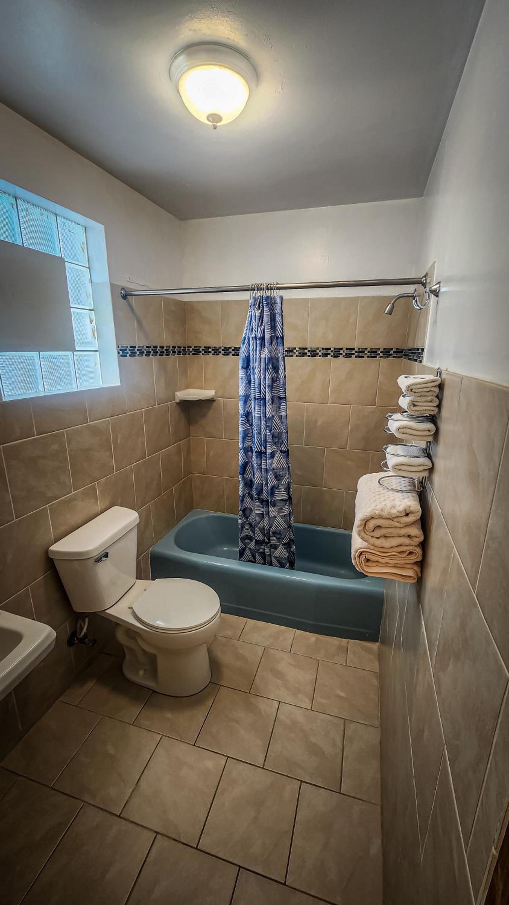 Benton Motel - Property Image 12