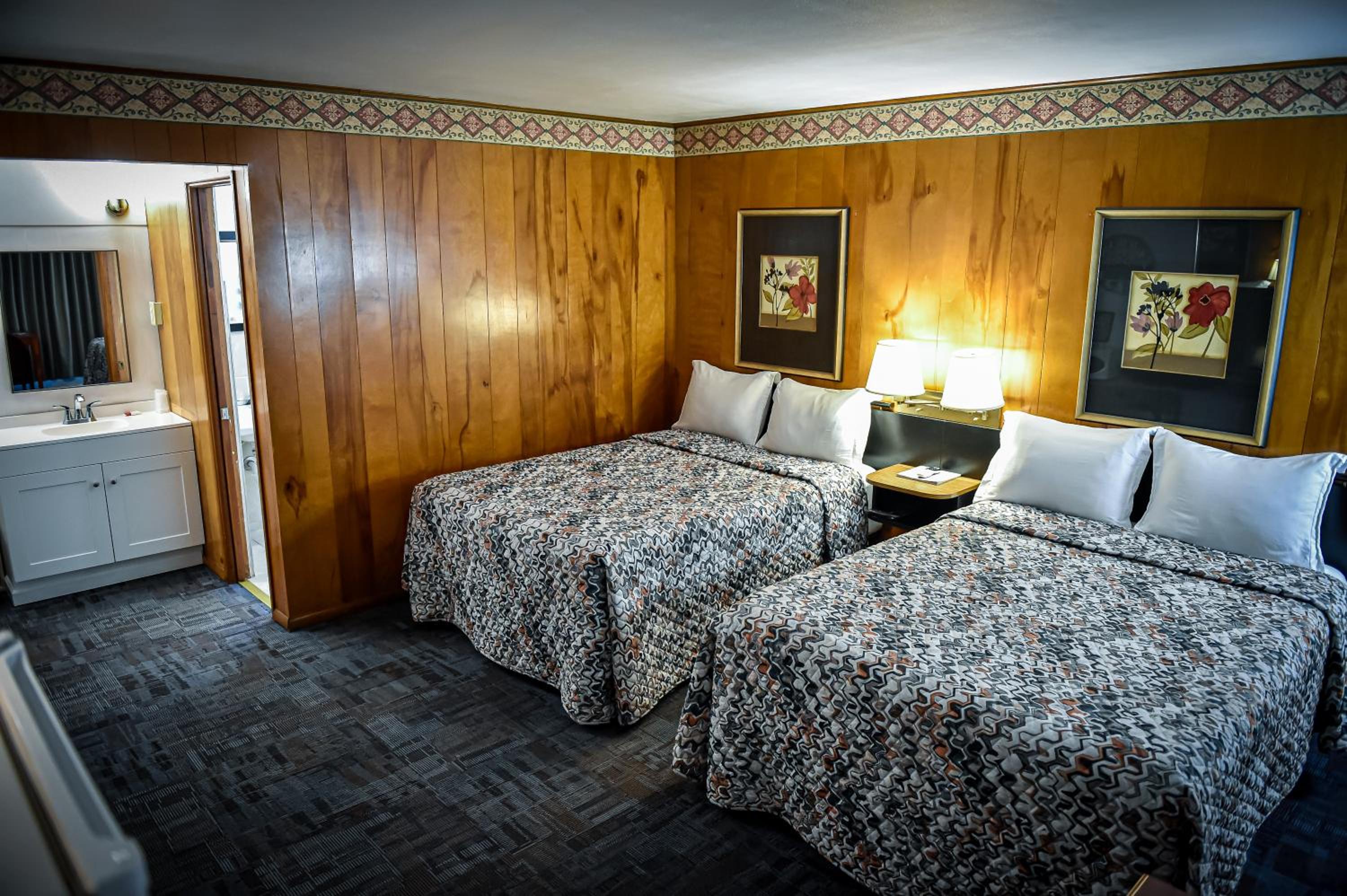 Benton Motel - Property Image 18