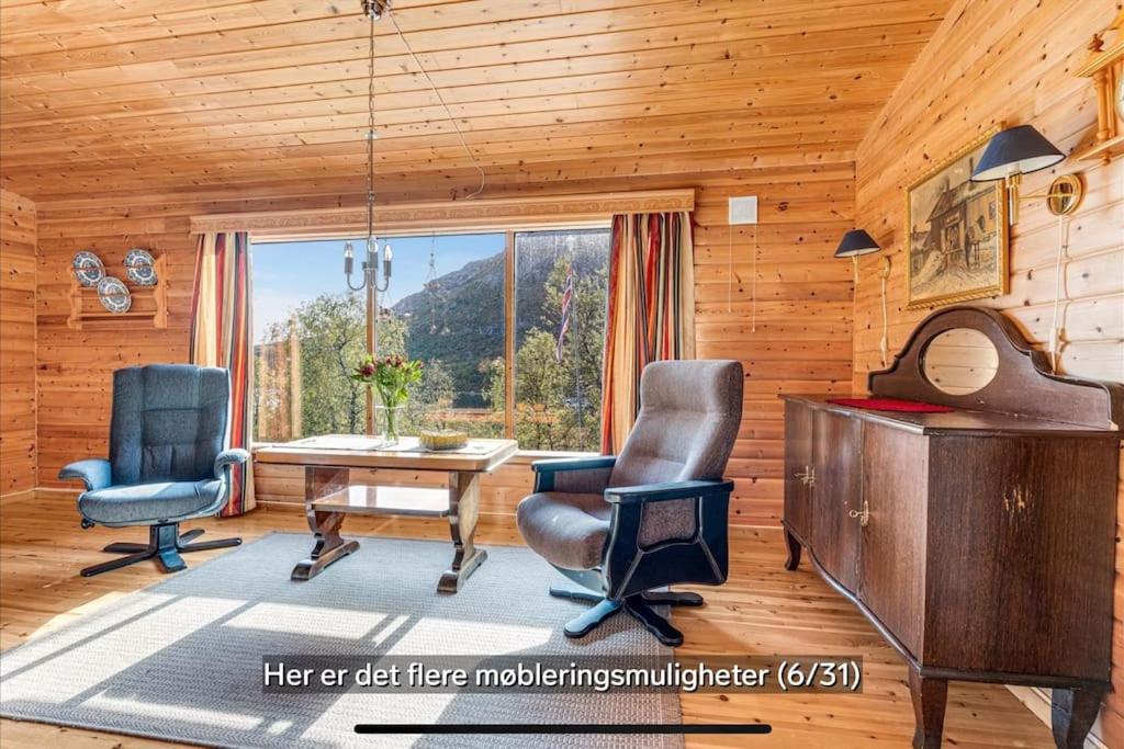 Hytte med havutsikt og stor terasse! view 2