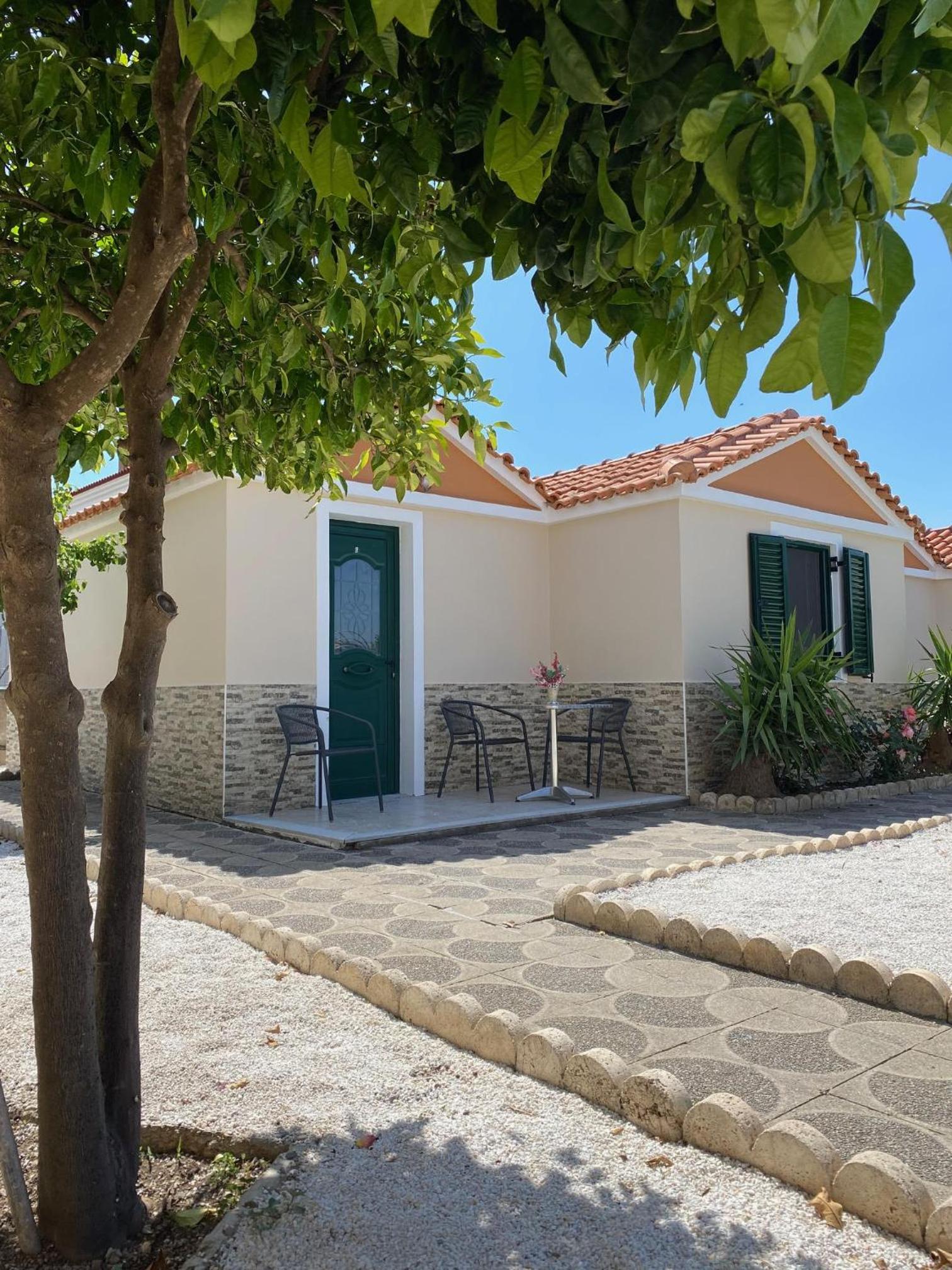Apartments Fotoula