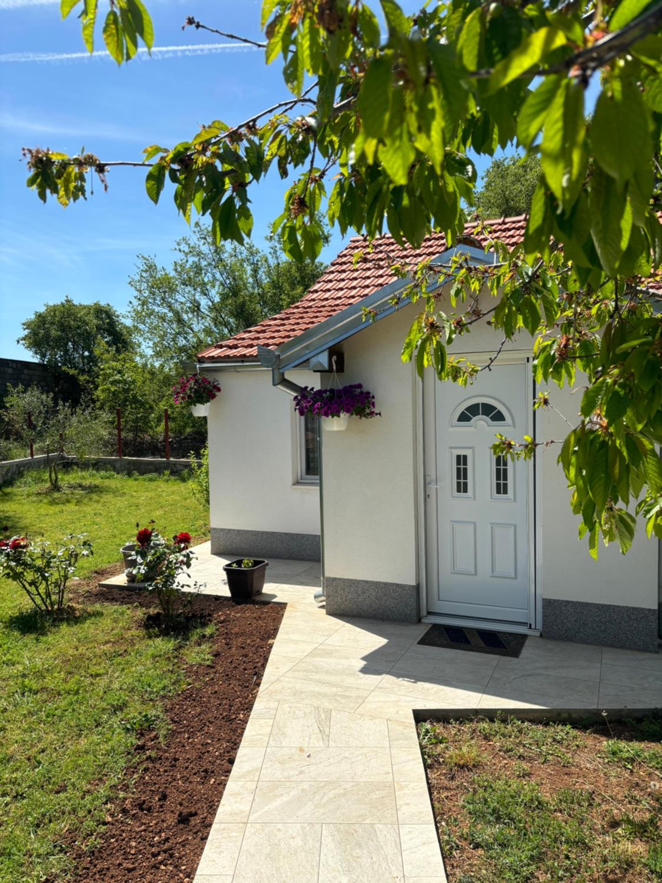 Studio Apartmani Sladakovic