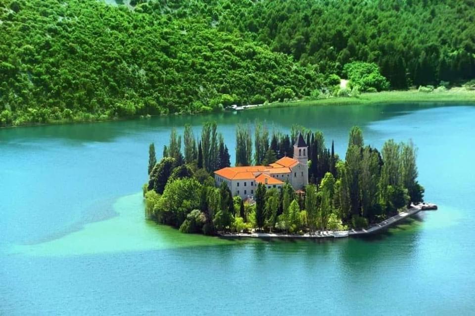 Studio Apartmani Sladakovic