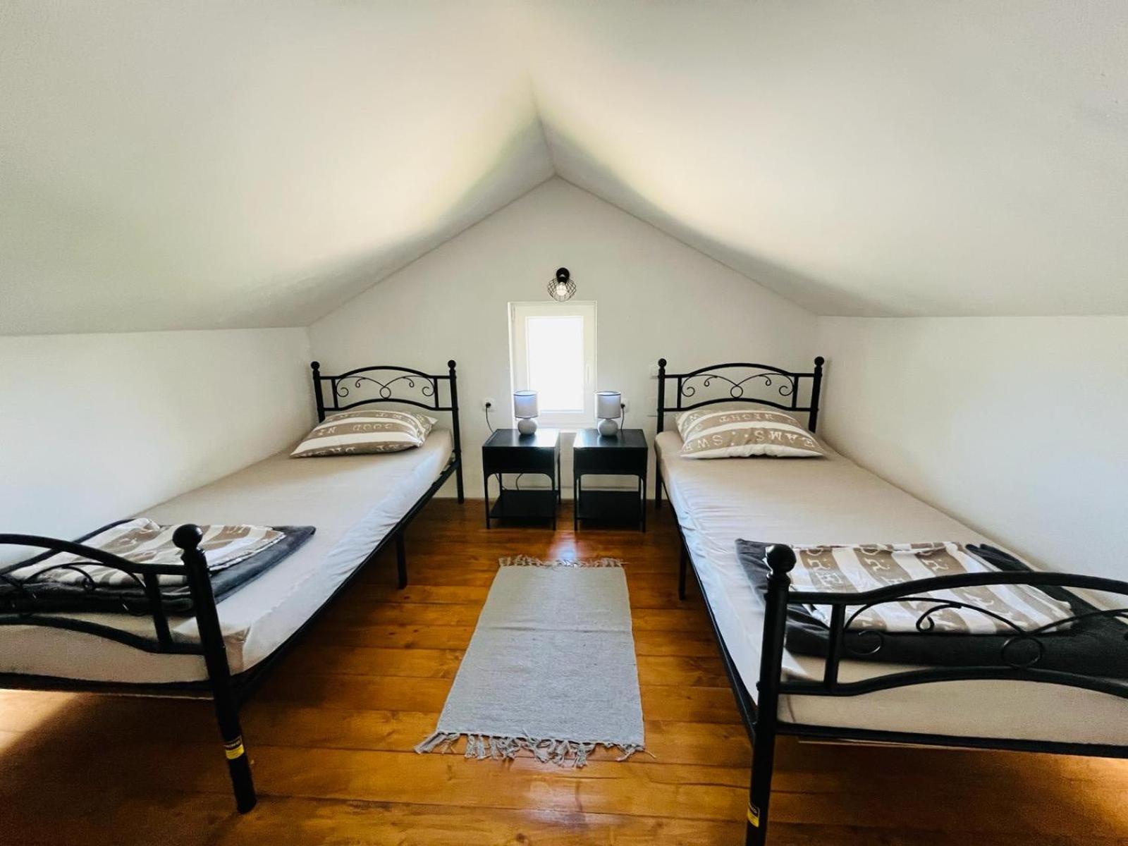 Studio Apartmani Sladakovic