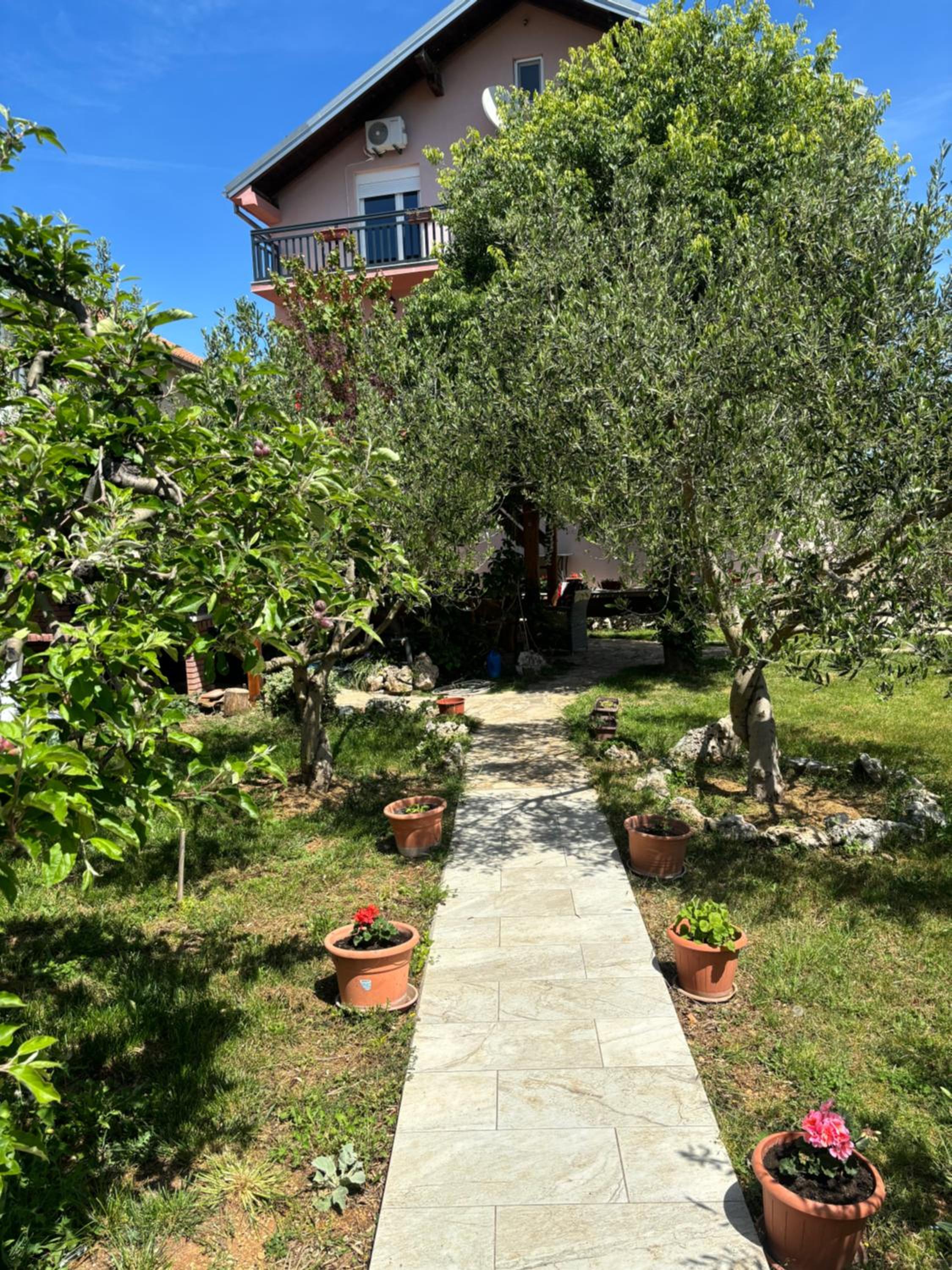 Studio Apartmani Sladakovic