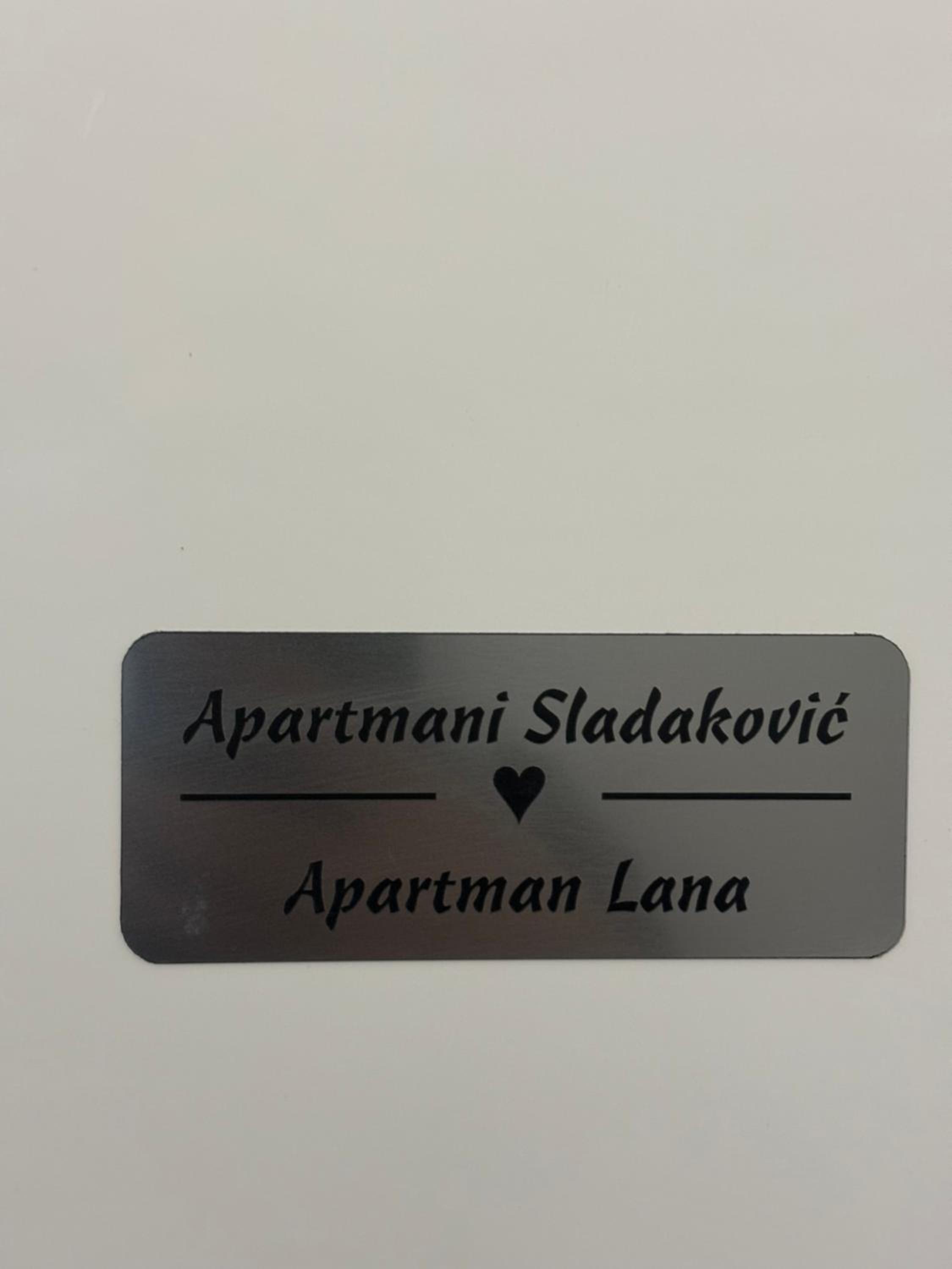 Studio Apartmani Sladakovic