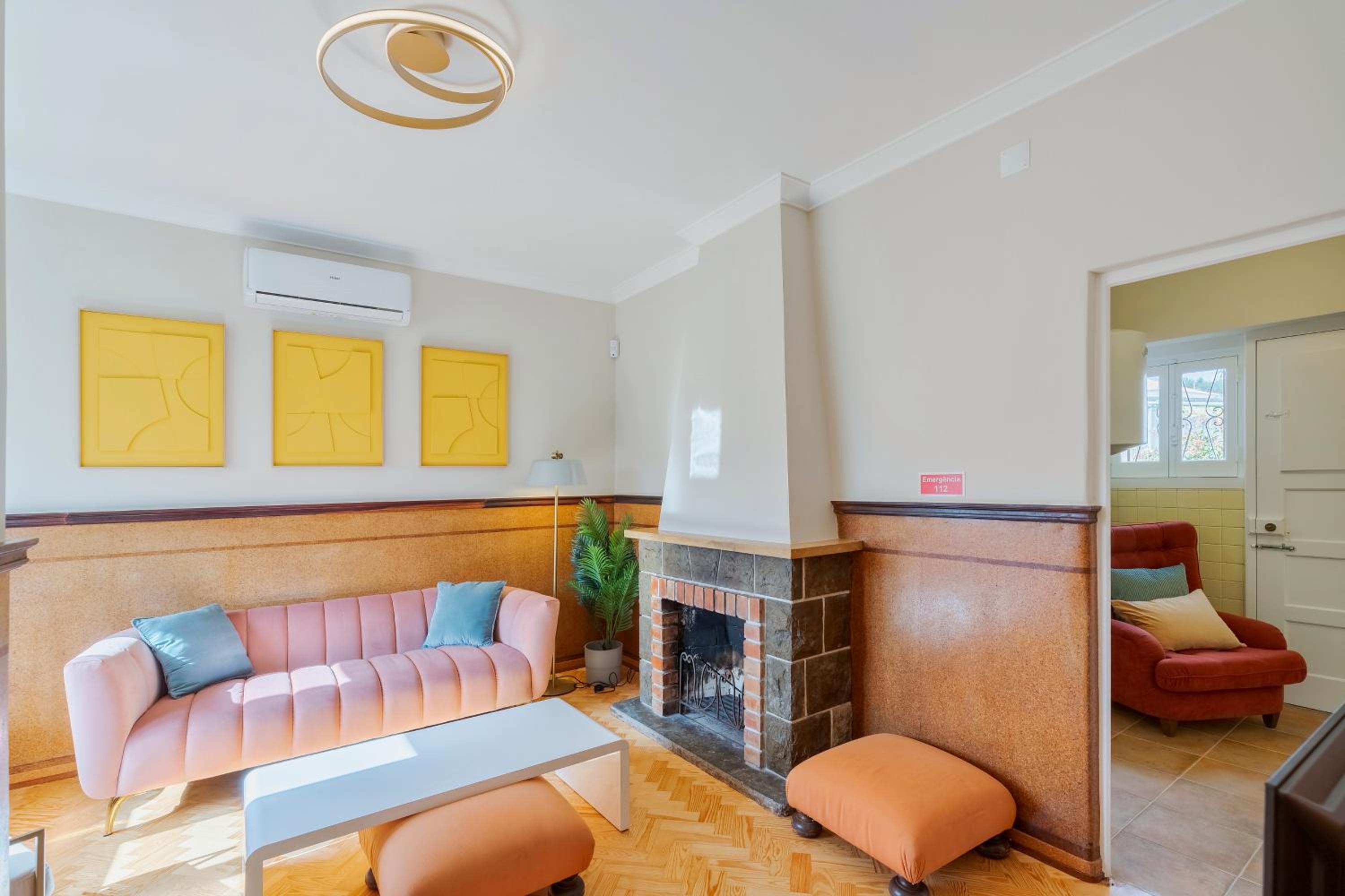 lounge