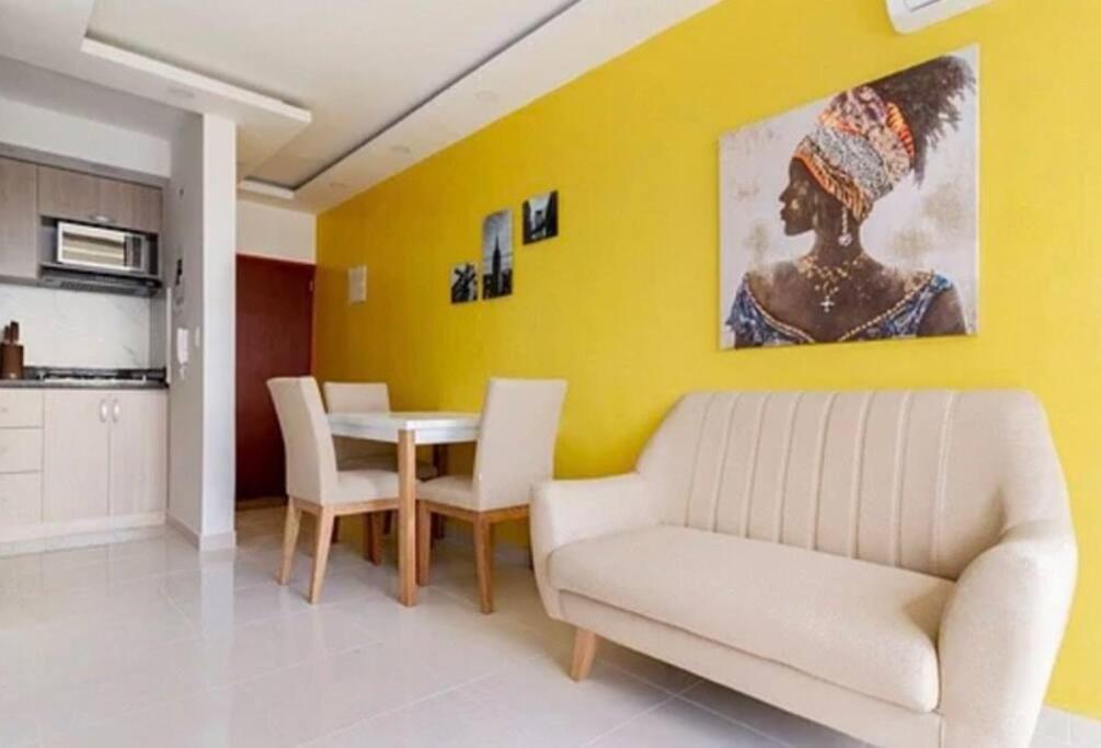 Apartamento piso alto
