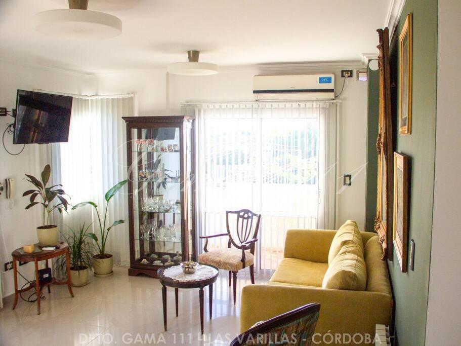 Departamento GAMA 111.