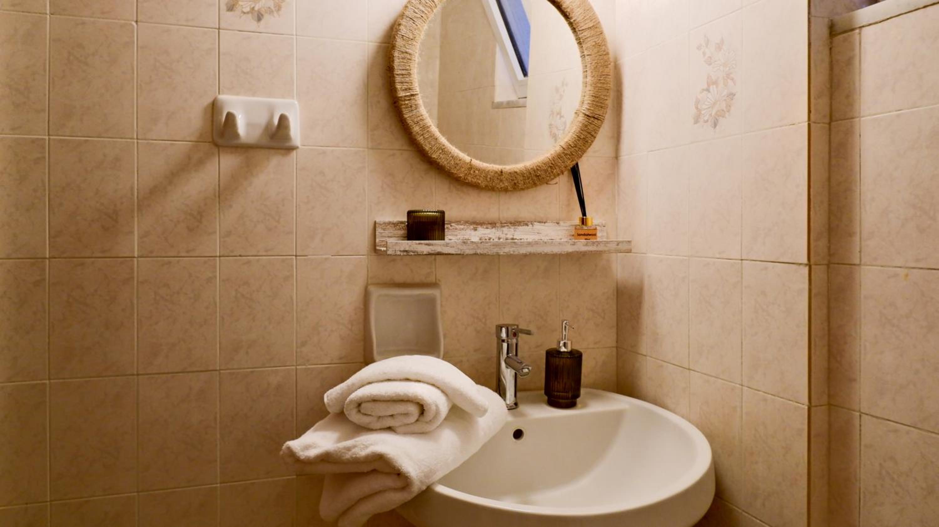 Kamara Apartments Marmari