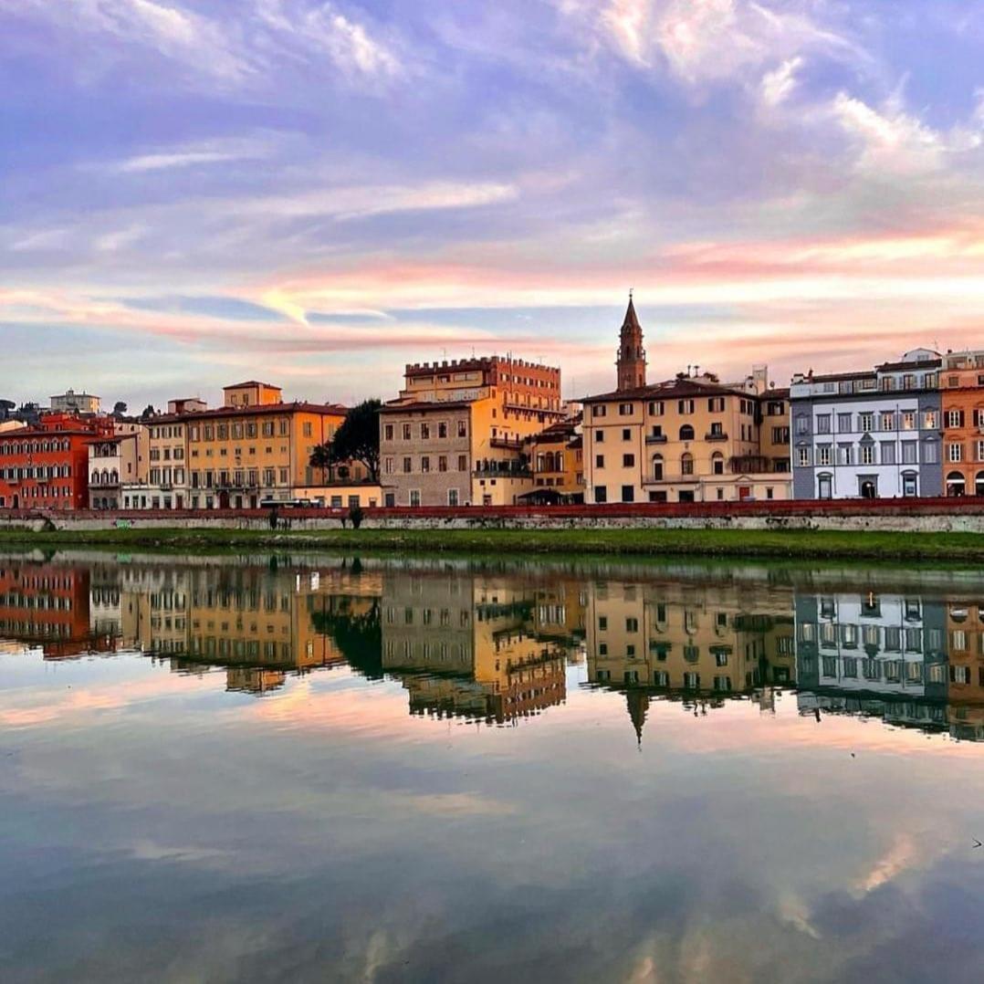 FLORENCE GIANNOTTI HOME