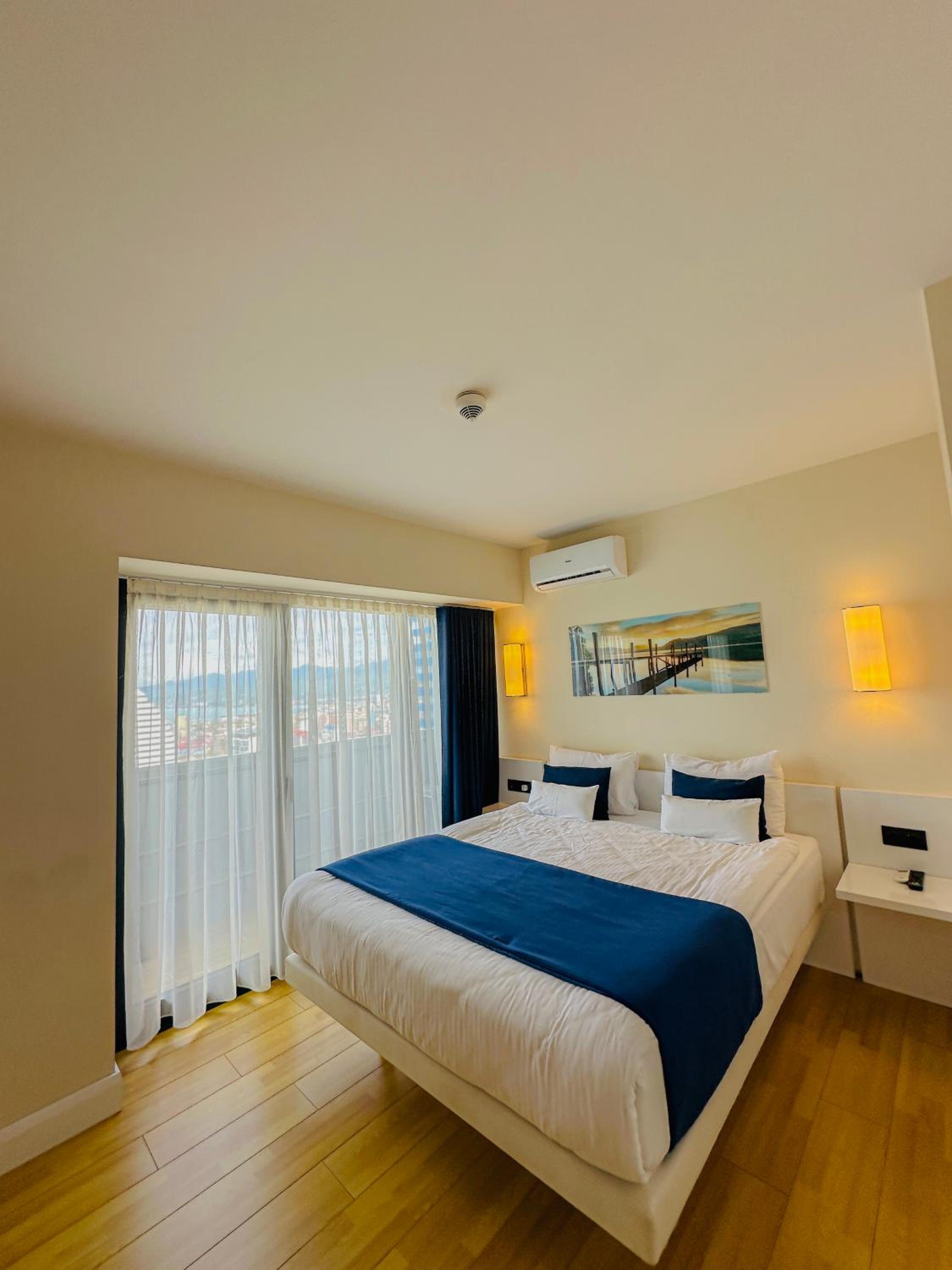 Seaside vip Hotel view 3