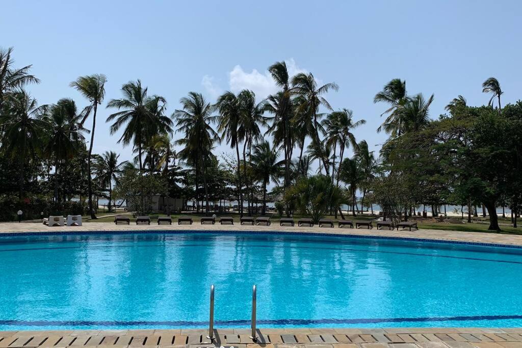 Samara Studio Apartment - Diani Beachfront view 4