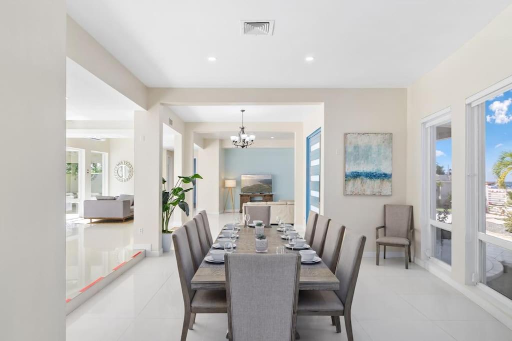 Blue Door Beach House by Bocobay