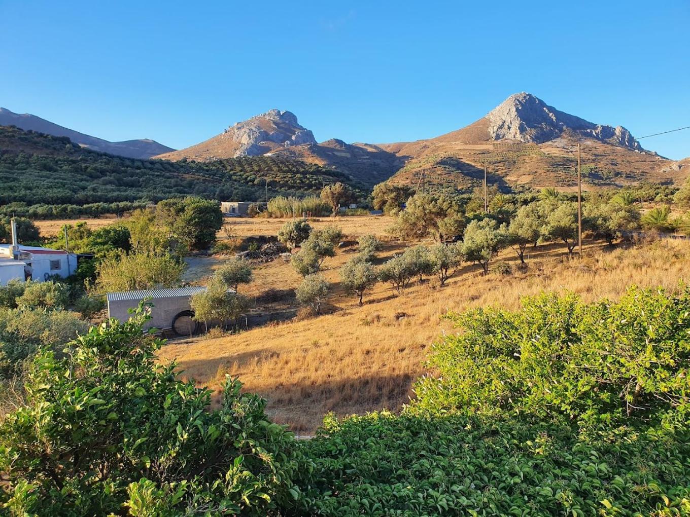 preveli hills apartments