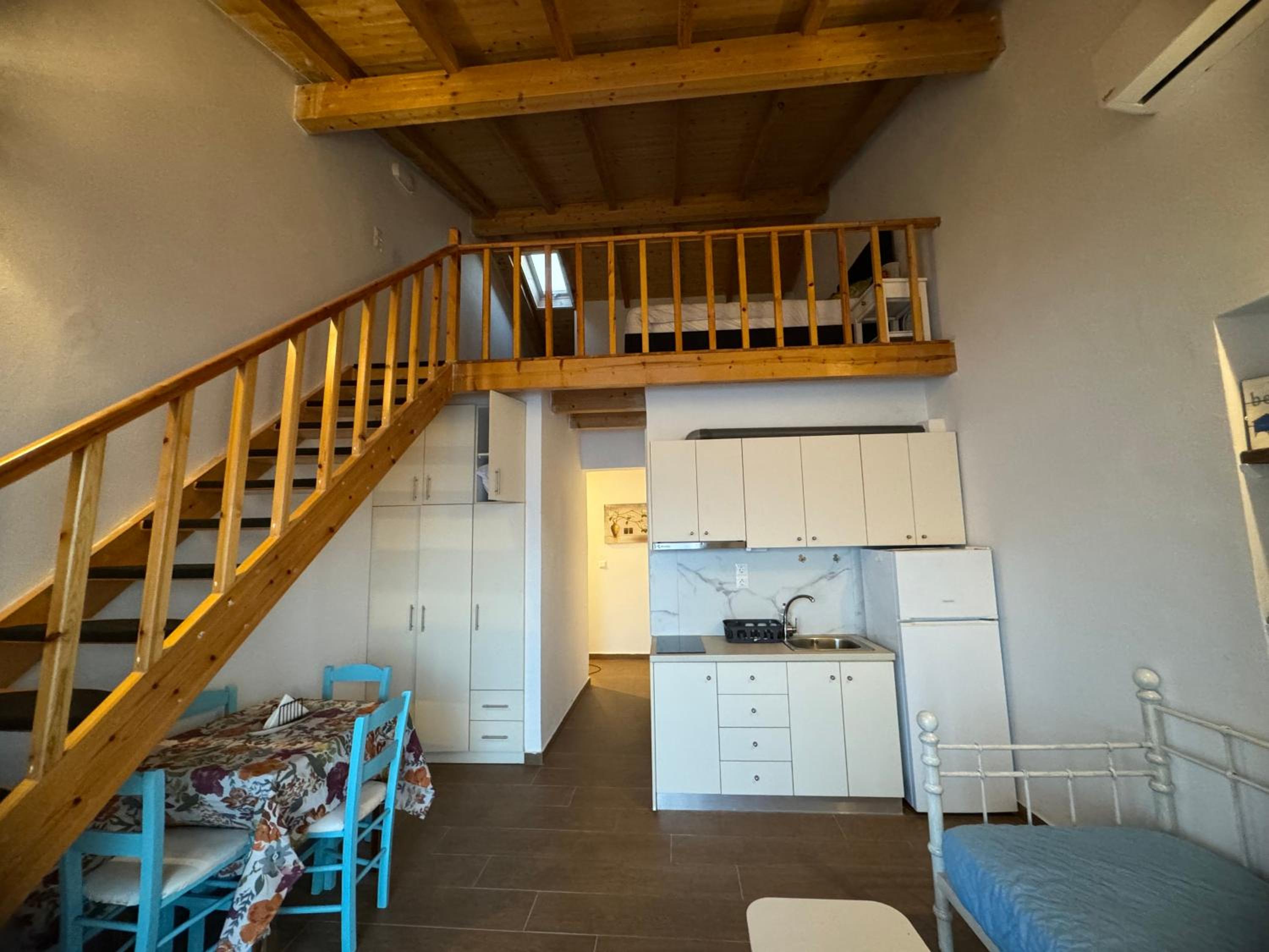 Avra Benitses Beach Apartment