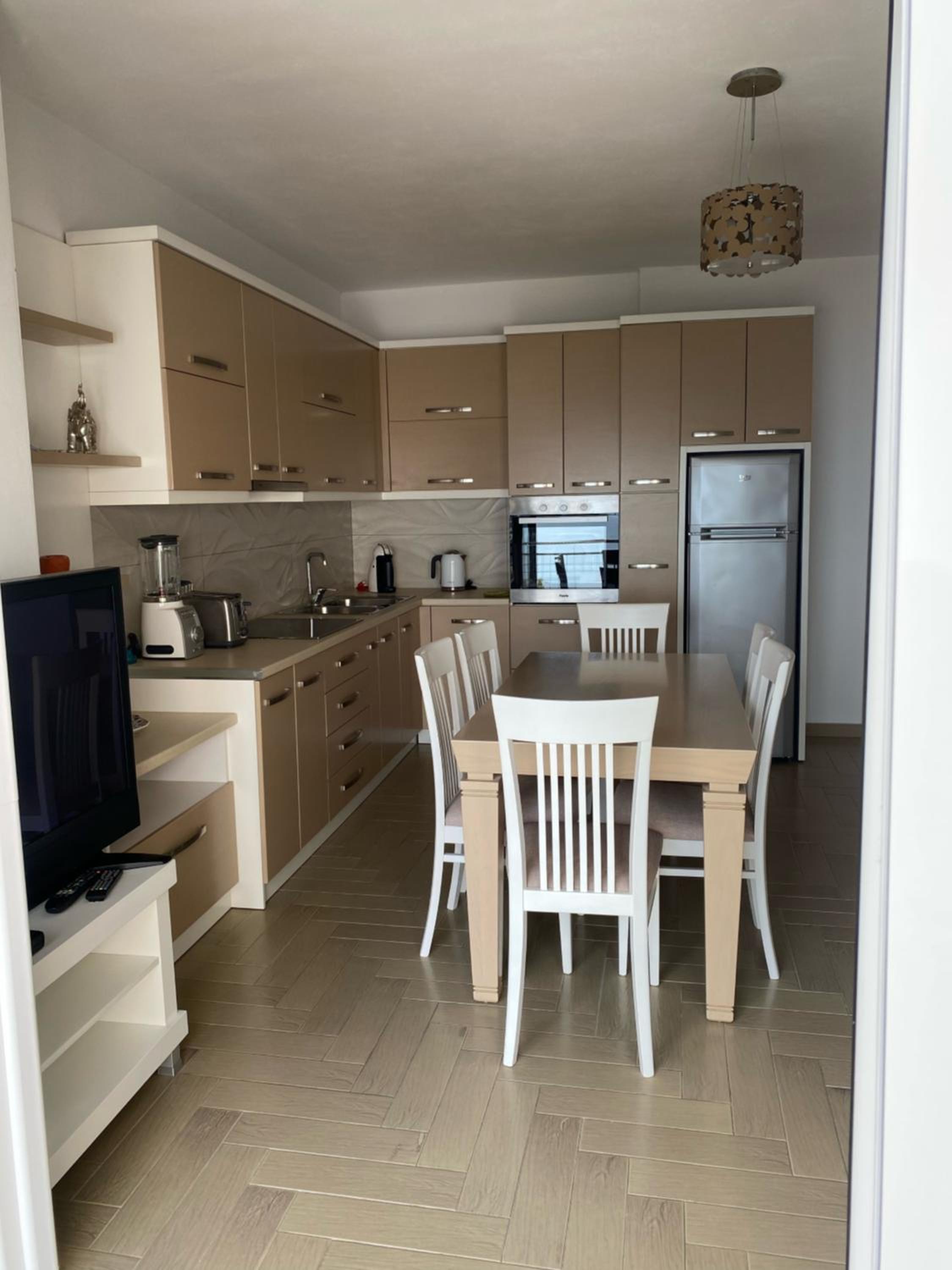 Lake view apartment