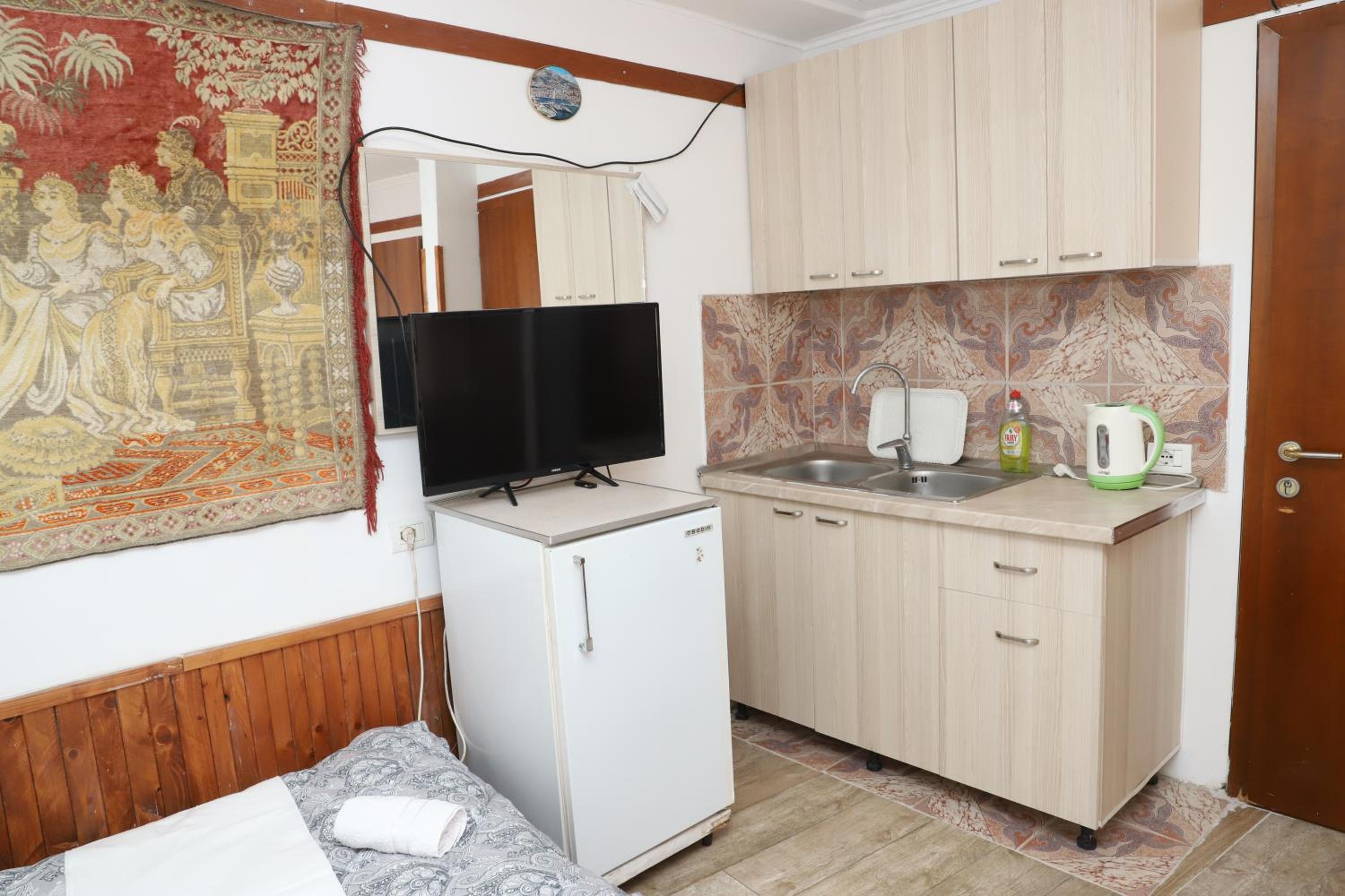 Elvi Aerd Apartment Berat