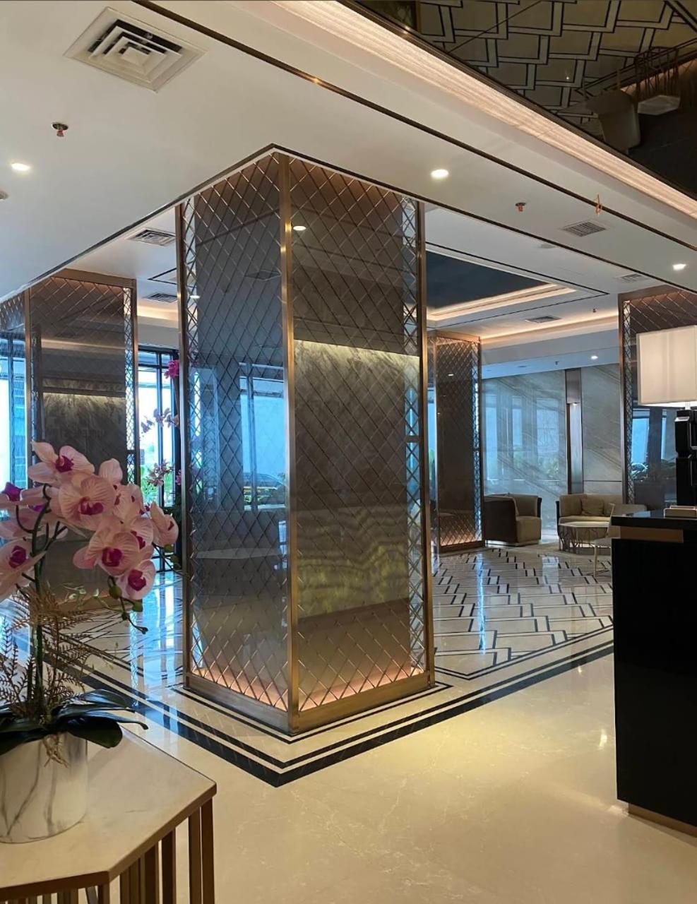 Paradise Inn 1222 Pollux Habibie Batam view 4