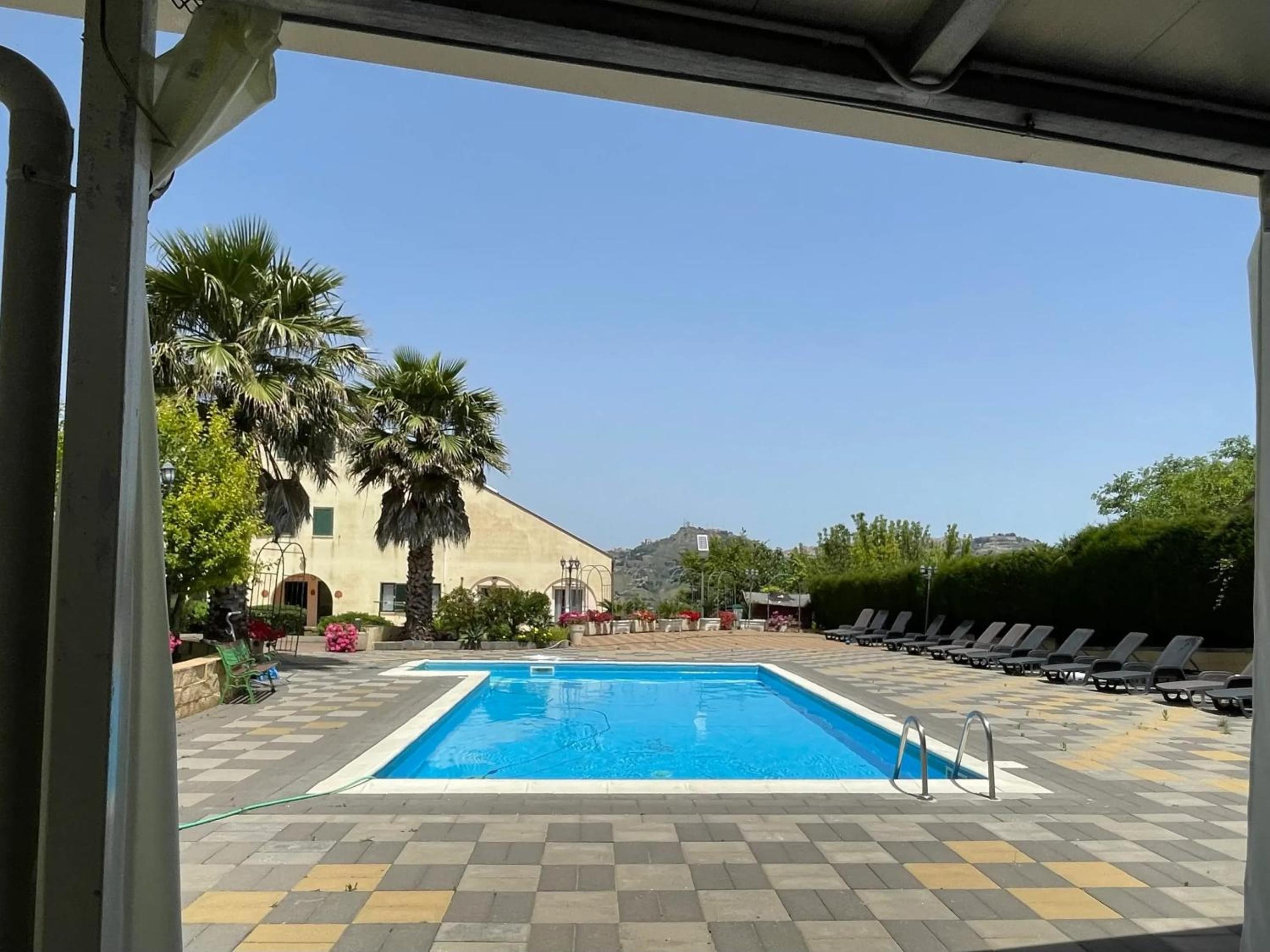Refined Villa in Enna with Private Pool