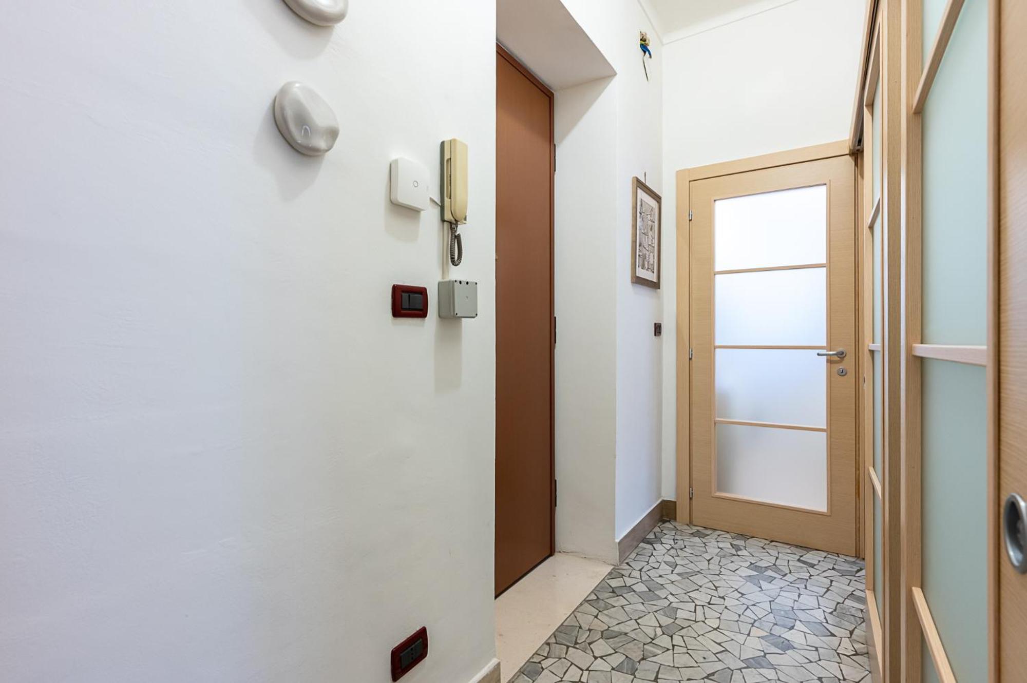 Piazza Statuto Deluxe Apartment - GrandMaison view 5