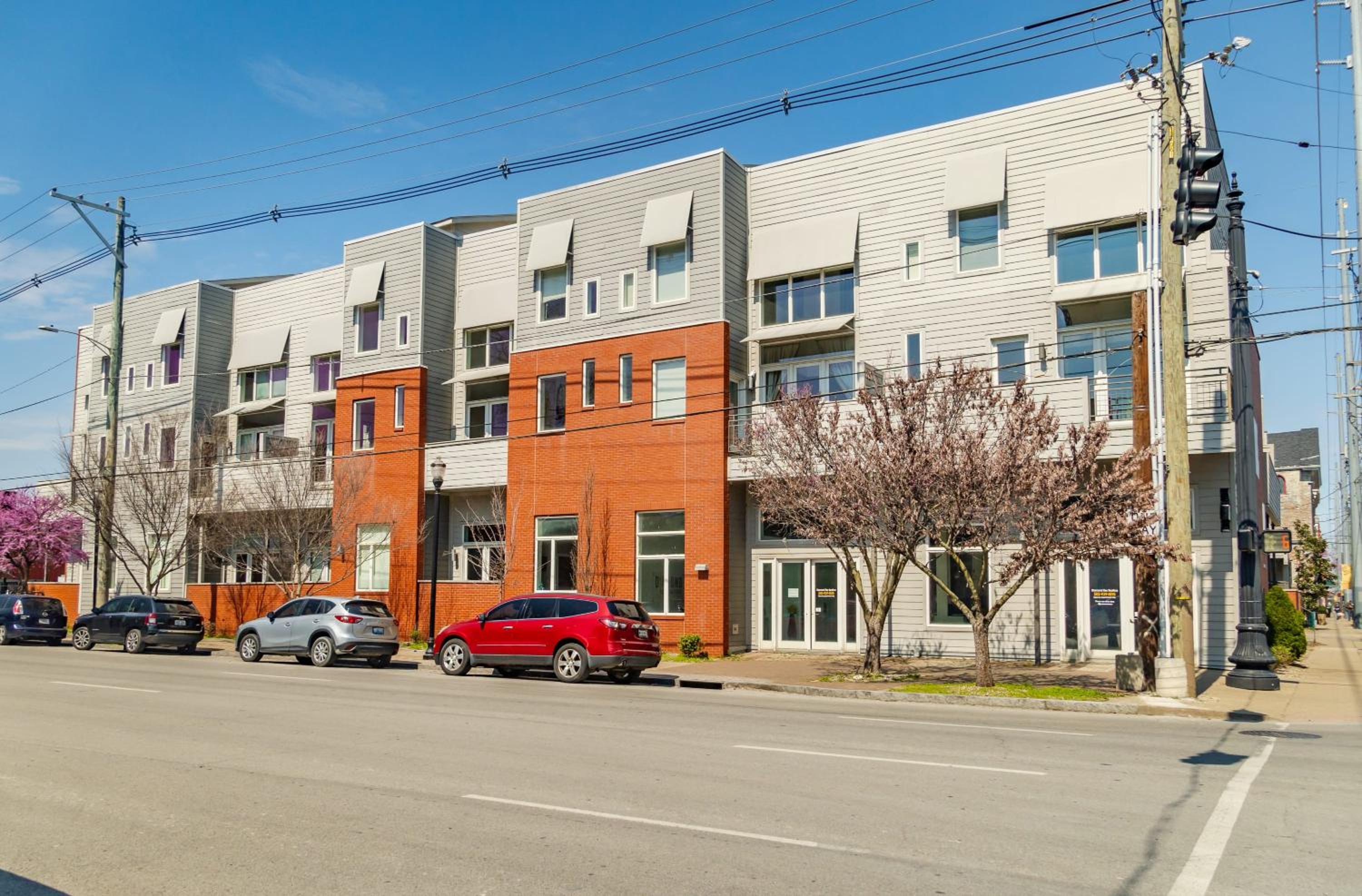 Groovy Condo in the Vibrant NuLu District view 5