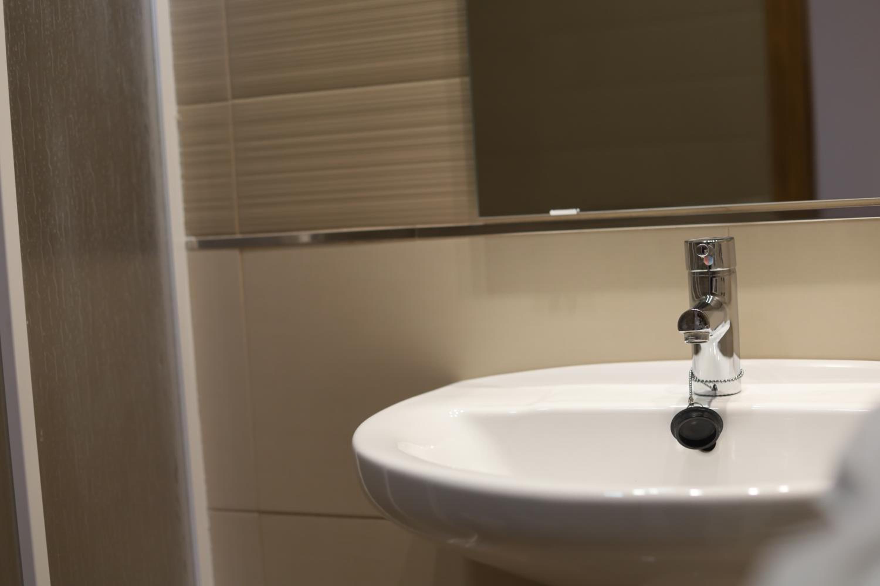 Hospedium GL Andújar Suites