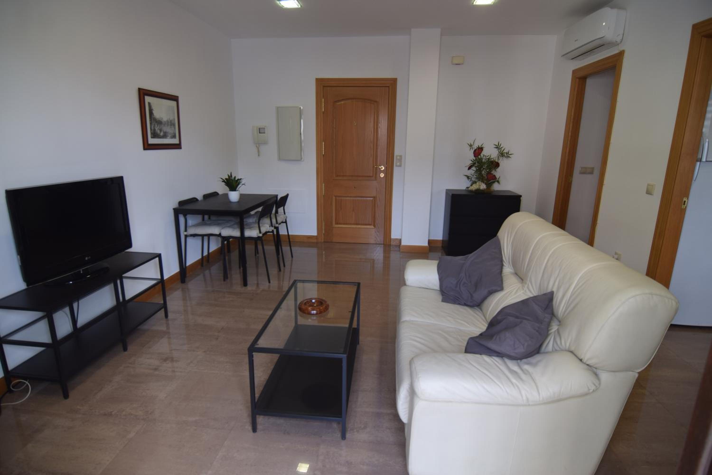 Hospedium GL Andújar Suites