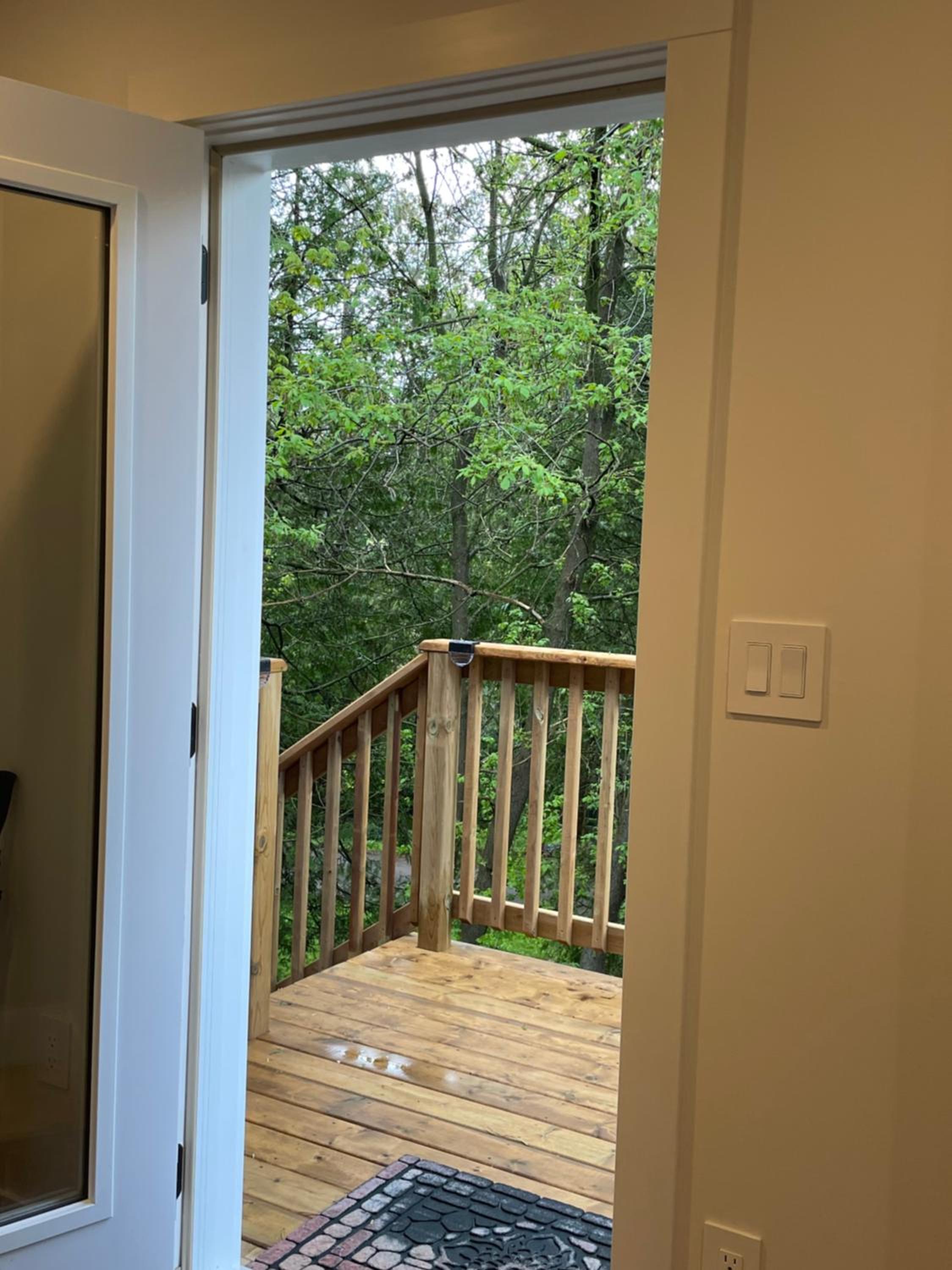 Elora’s Irvine River Suite