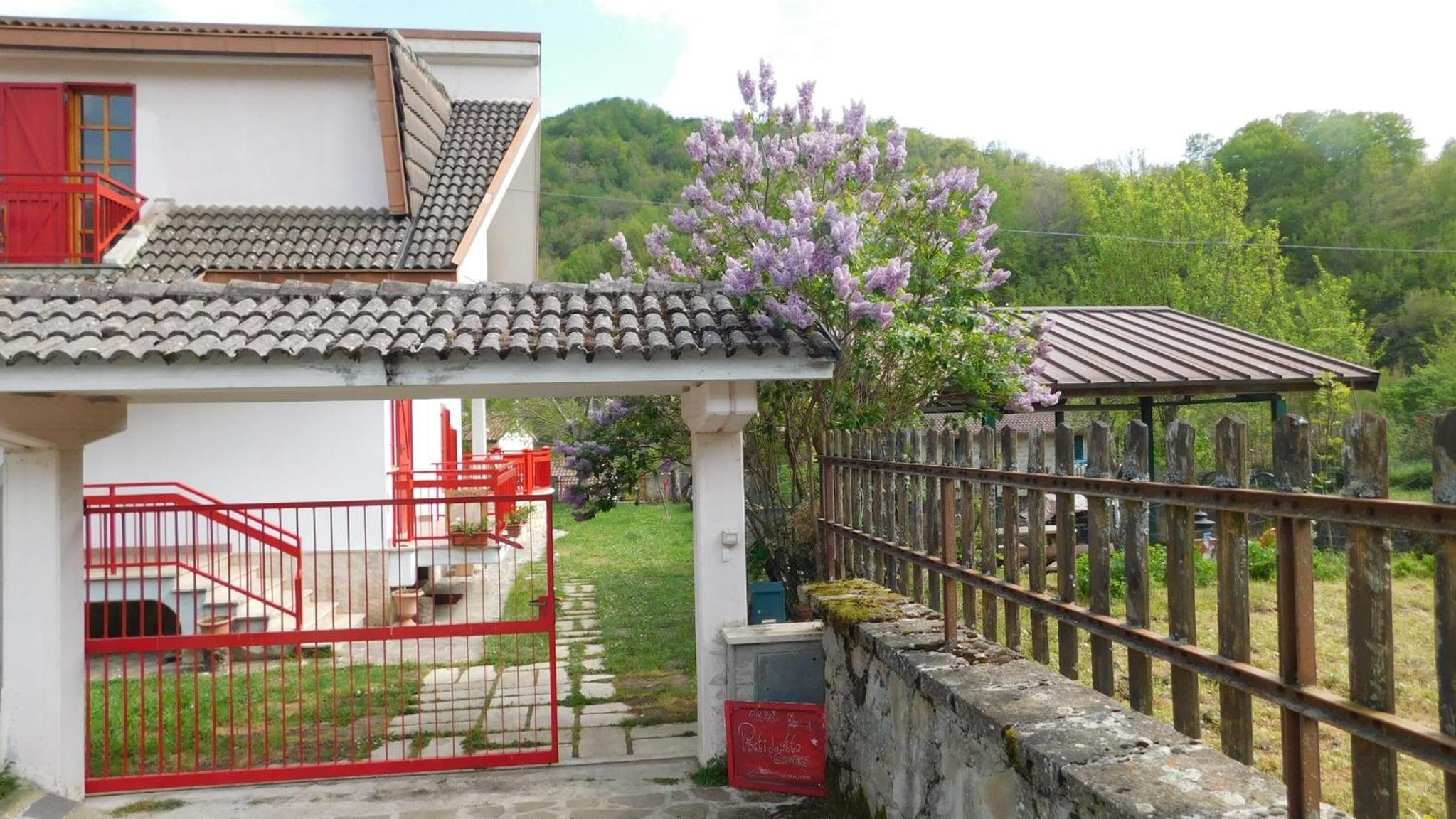 Casa BnB Pappappero Monti della Laga view 2