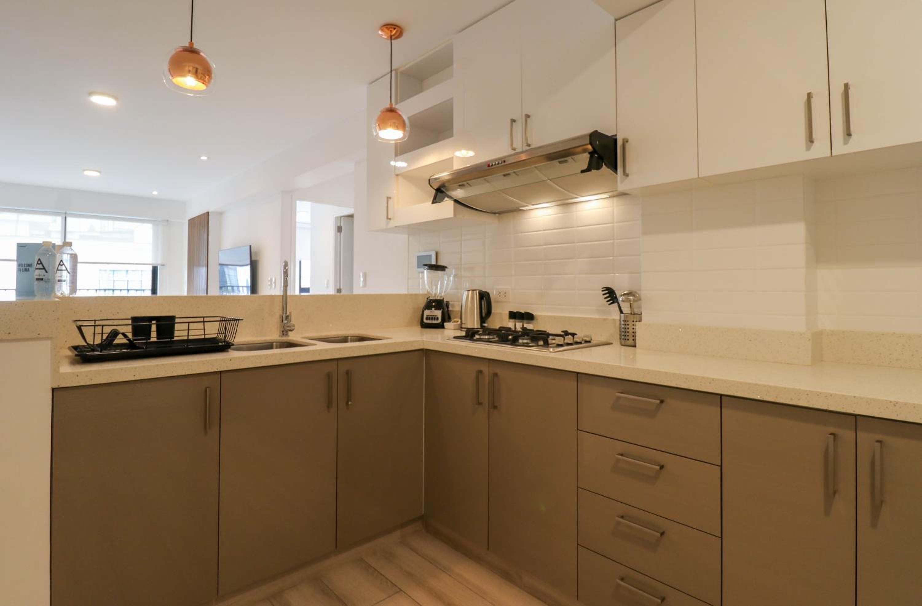 Mendiburu Stays in Miraflores By Wynwood House view 2