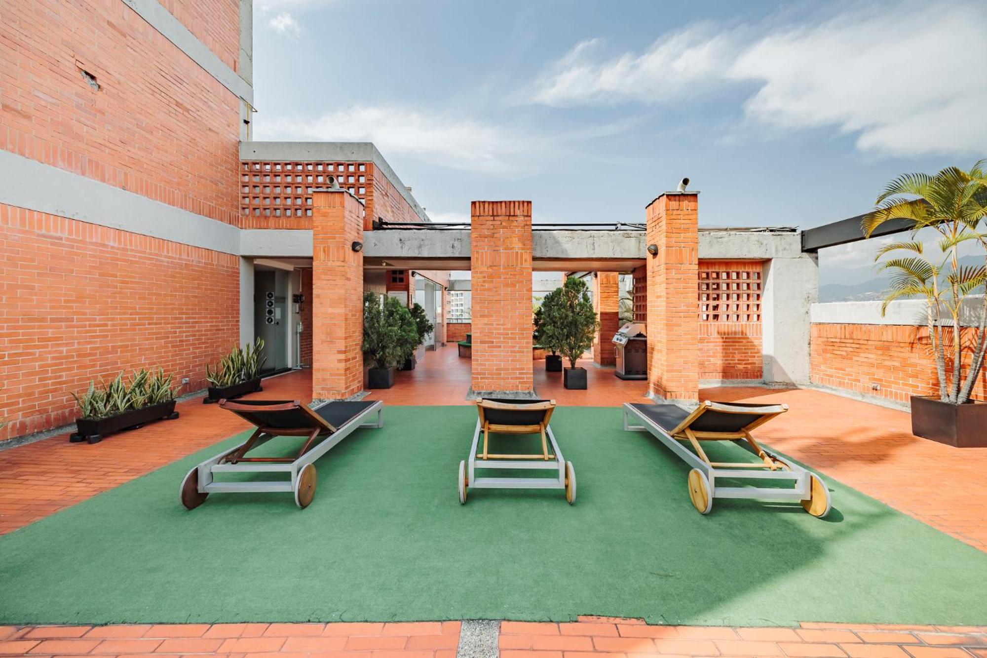 Orange Suites by Vibra Bonita