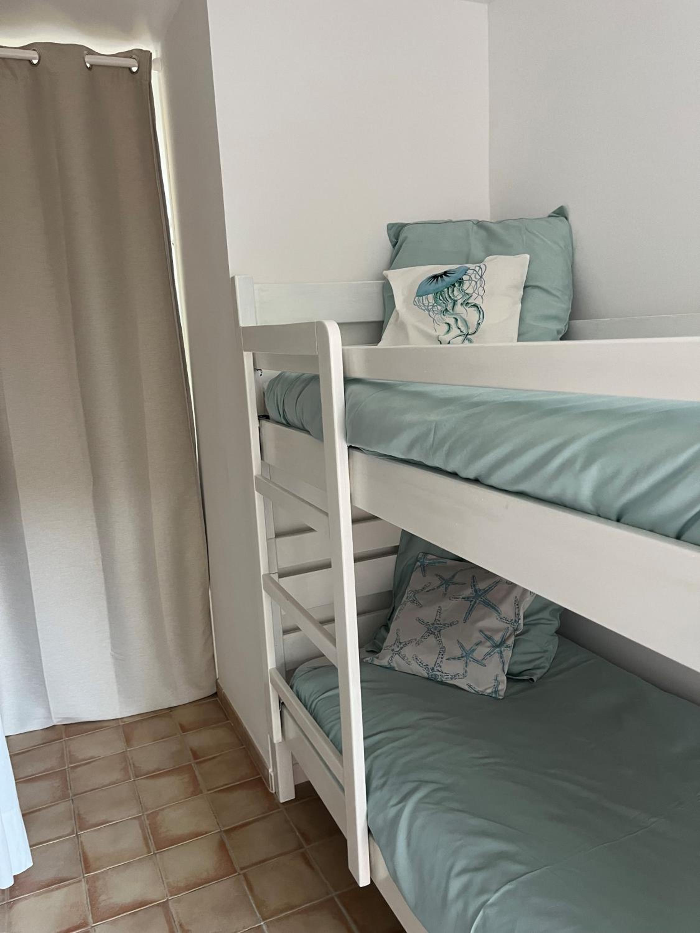 La Casa Calanquaise - Mer à 250m accessible à pied - T2 Spacieux indépendant - Terrasse Ombragée