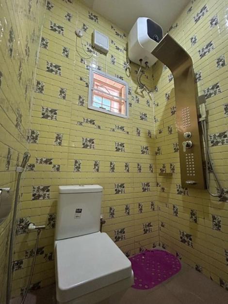 Private room in Rayfied, Jos