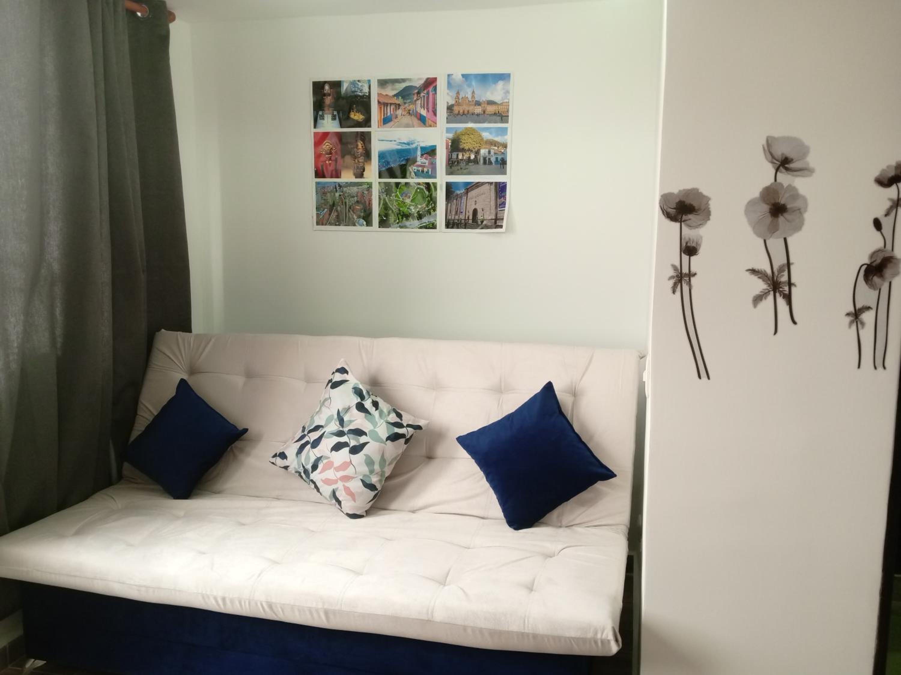 Nuevo y cómodo aparta estudio