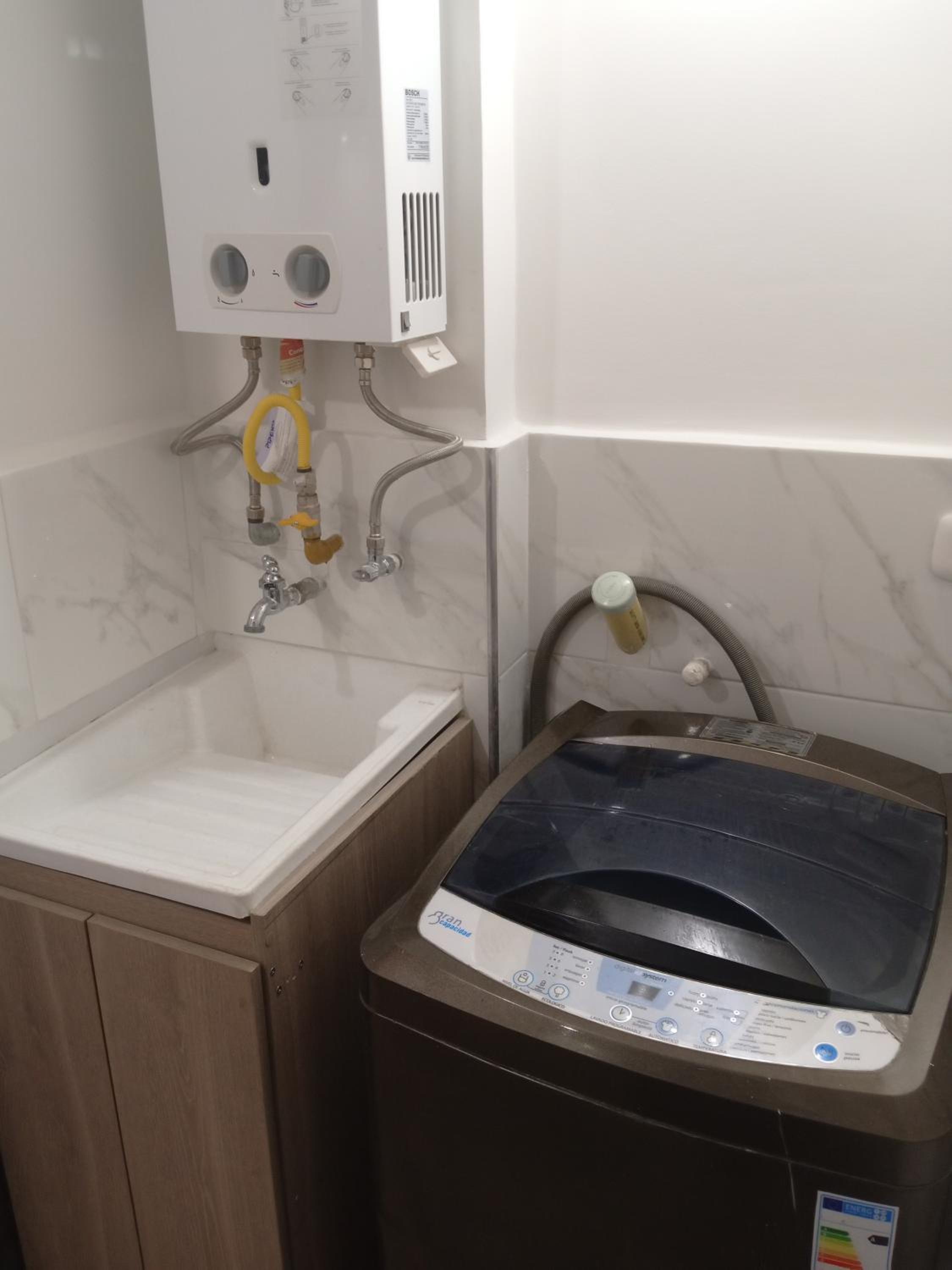 Nuevo y cómodo aparta estudio