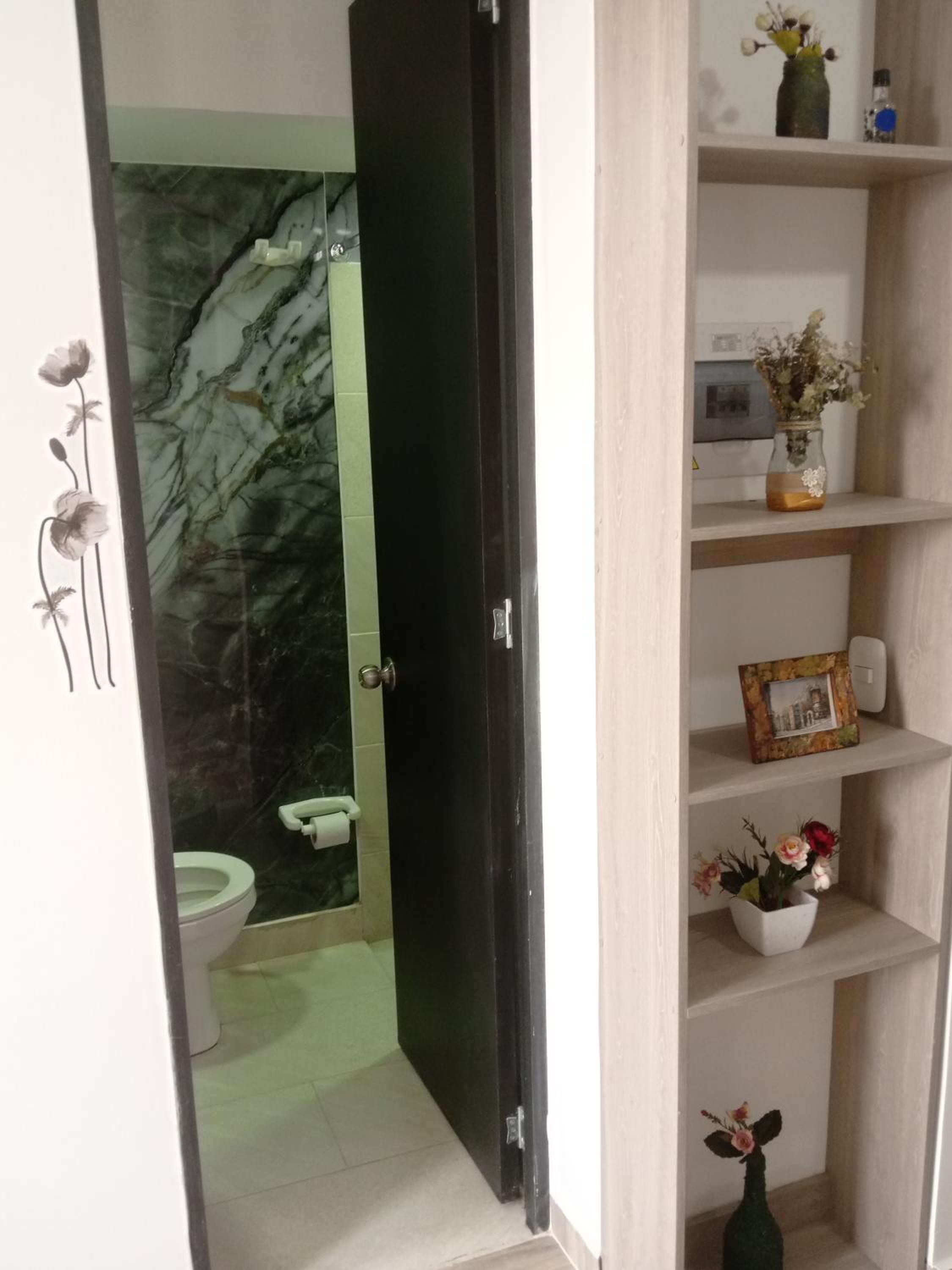 Nuevo y cómodo aparta estudio