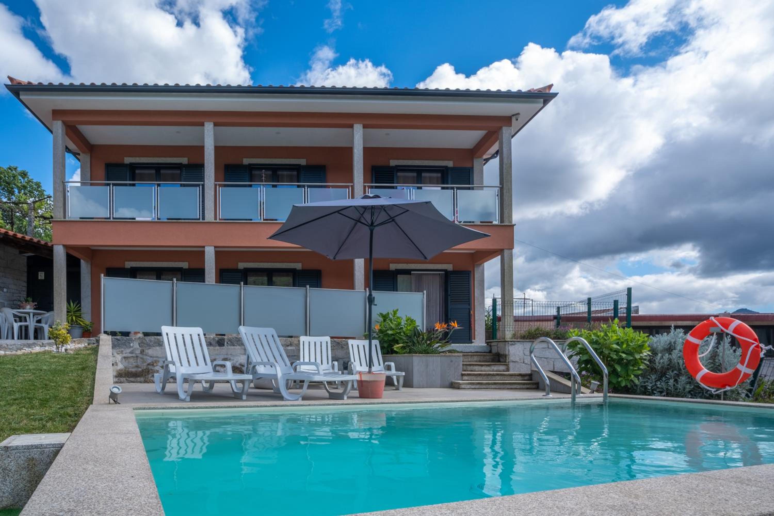 CASA DA ROSARINHO - Casa de Férias com Piscina - Arcos de Valdevez view 5