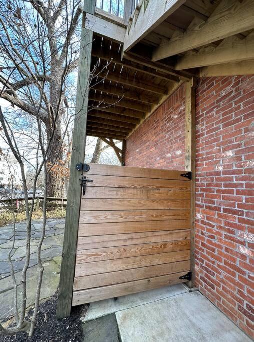 Carriage House on Historic Bentonville Square view 3