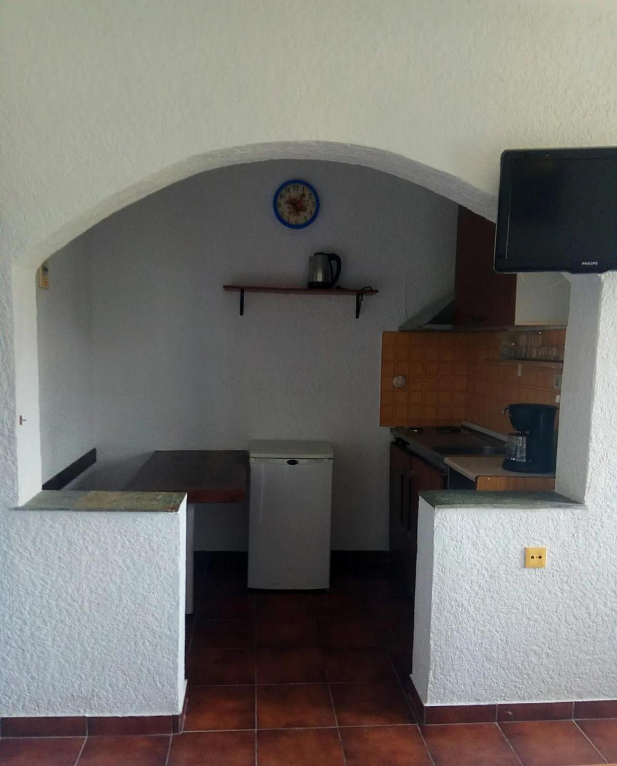 preveli hills apartments