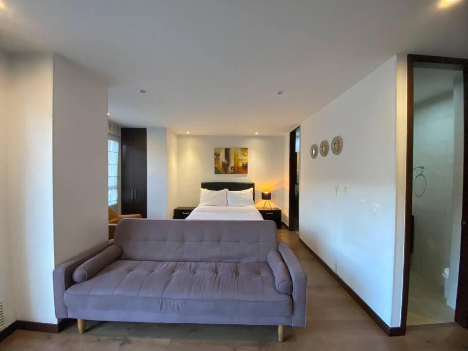 Loft para 3 personas cerca a clinica Santa fe