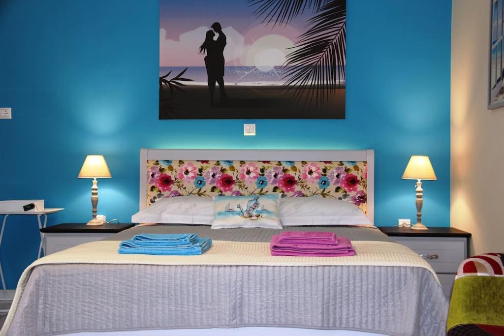 The Blue Studio, 1 min walk from Kalamaki beach