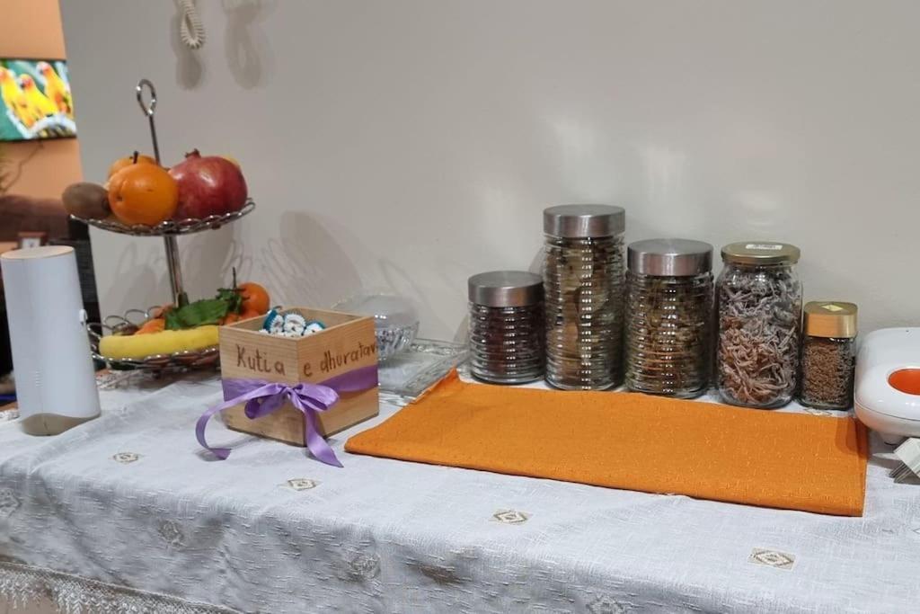 Bora Home Albania me vetshërbim 24 orë pranë Liqenit