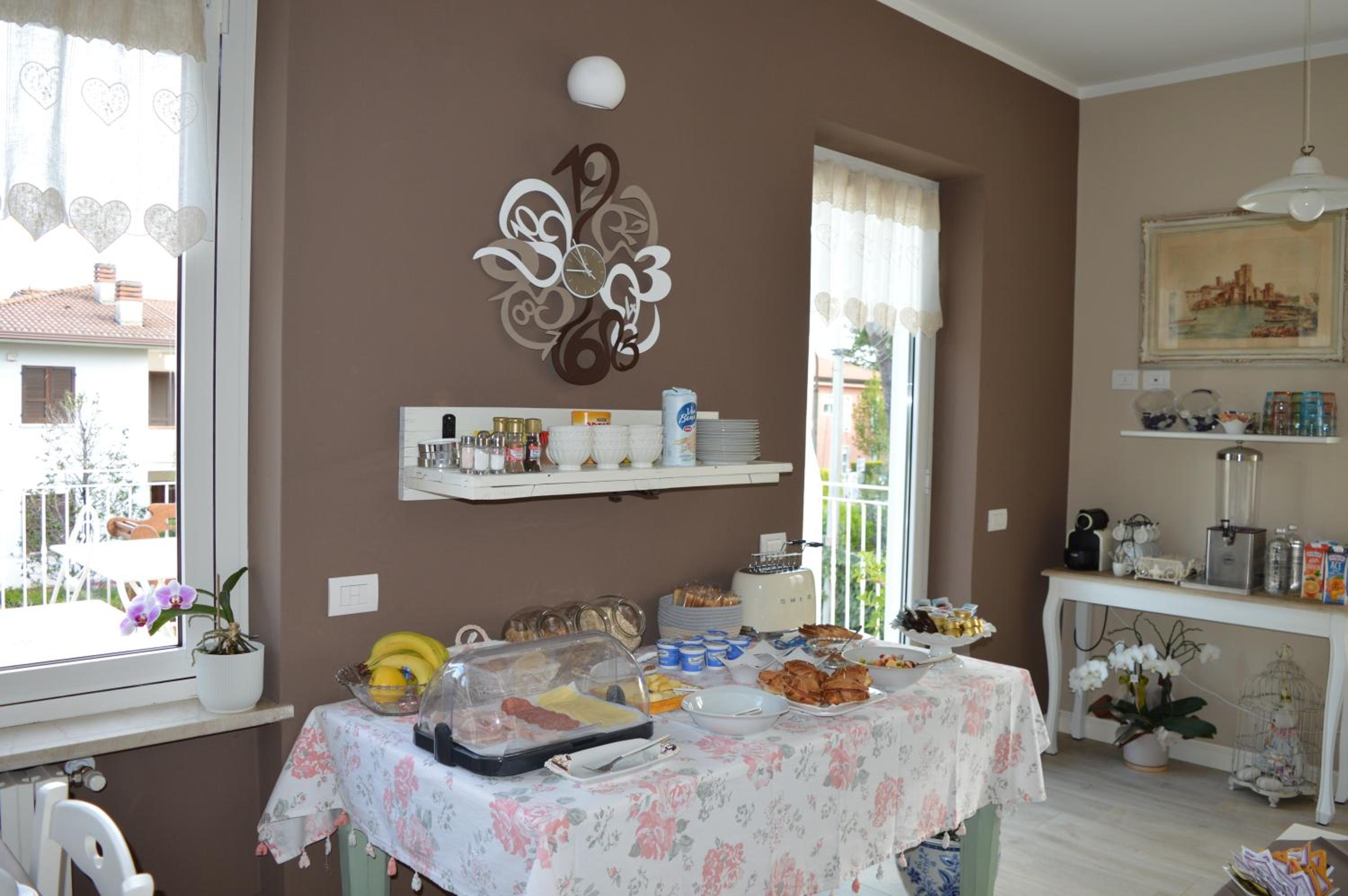 Photo 23