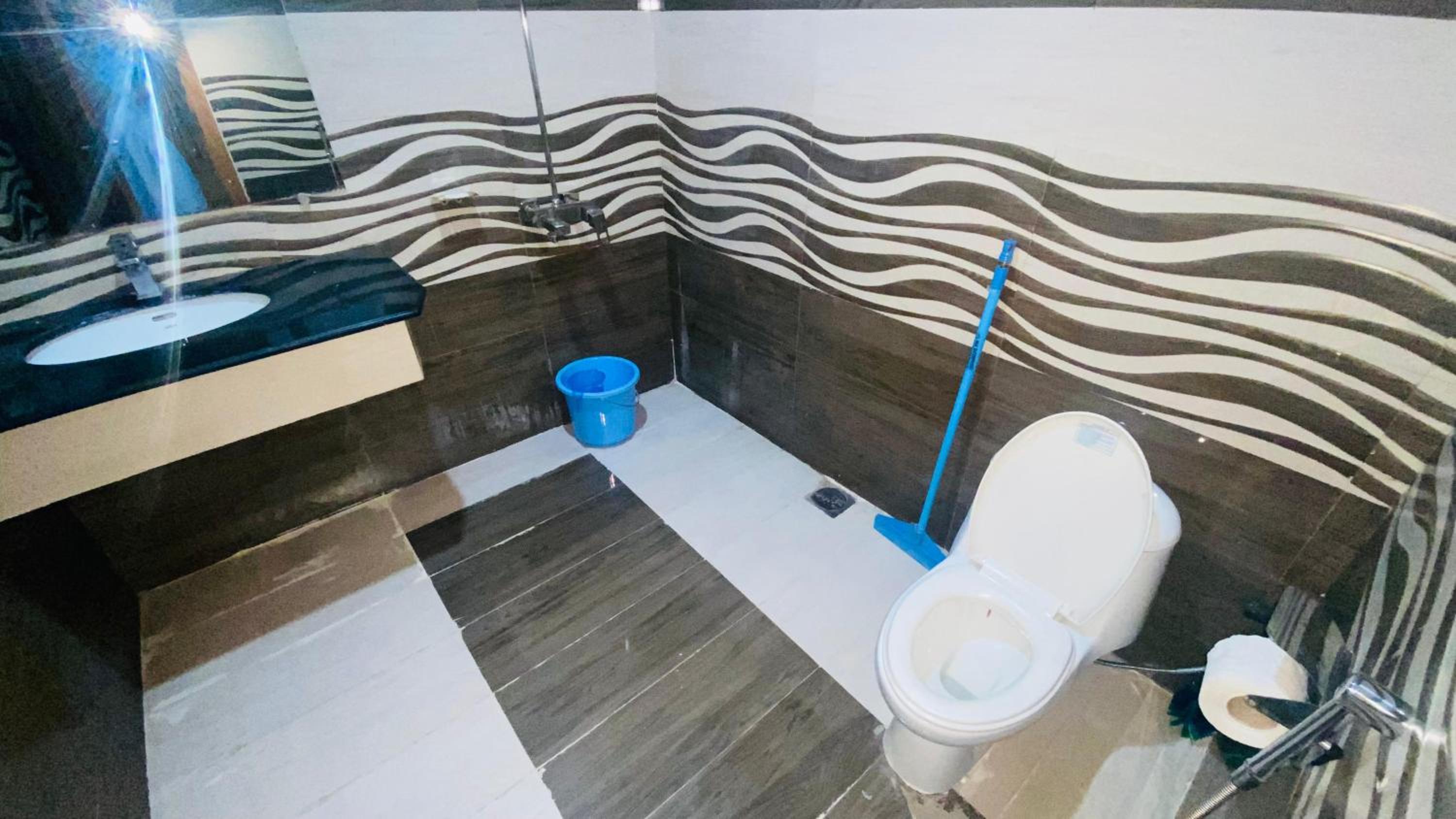 One Click Guesthouse