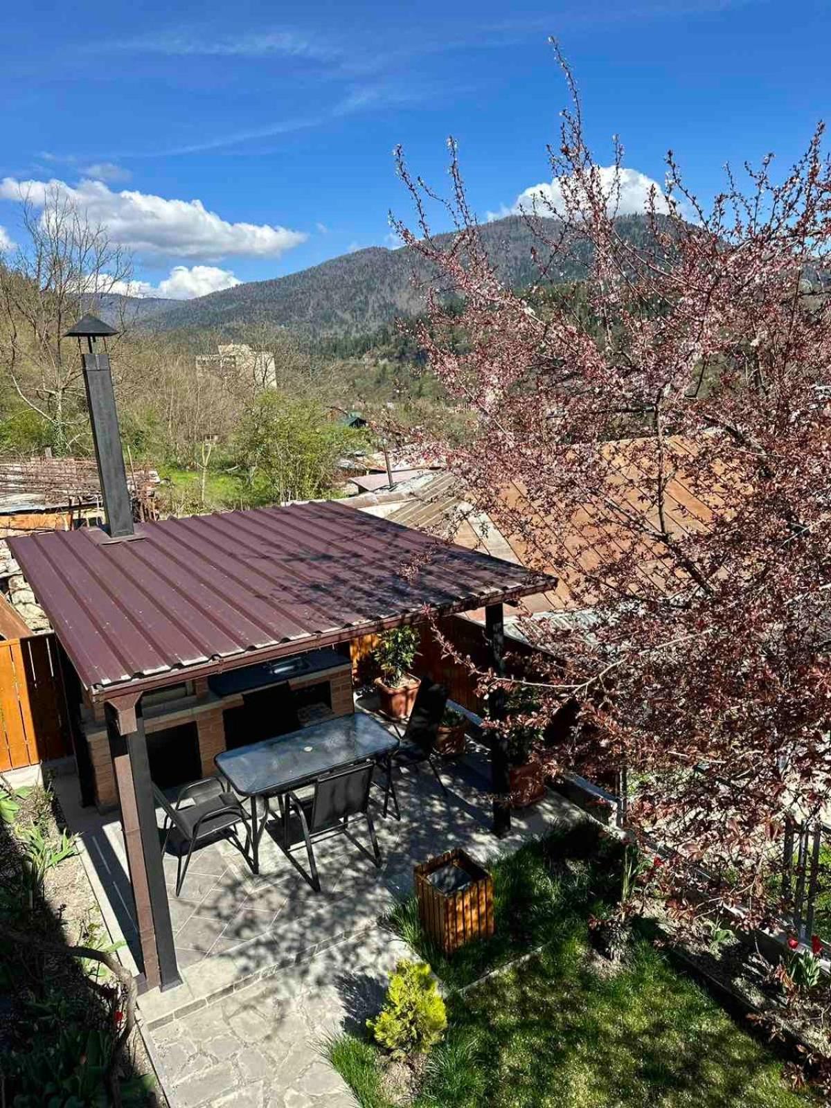 Guest house LALO view 4