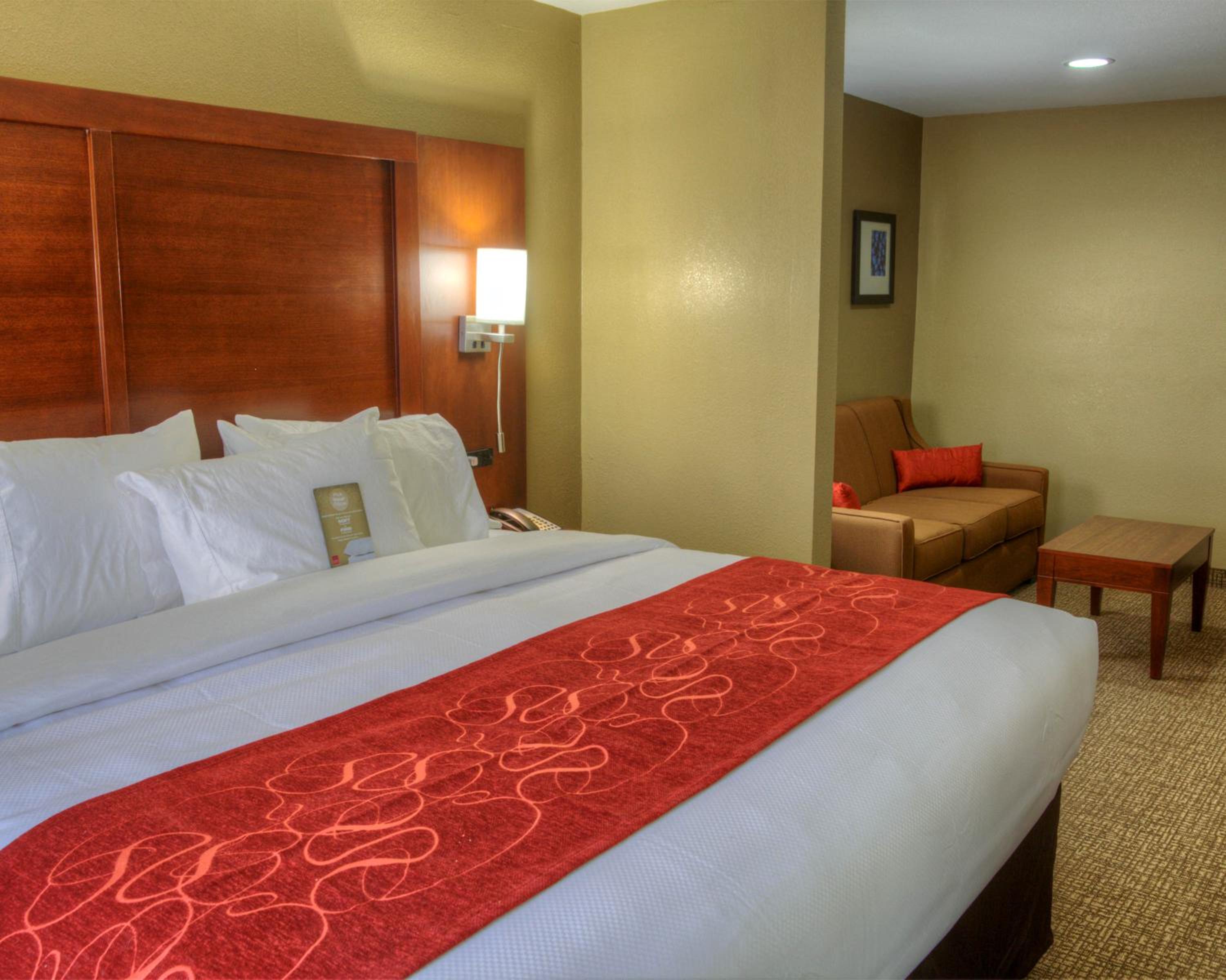 Comfort Suites Plymouth near US-30