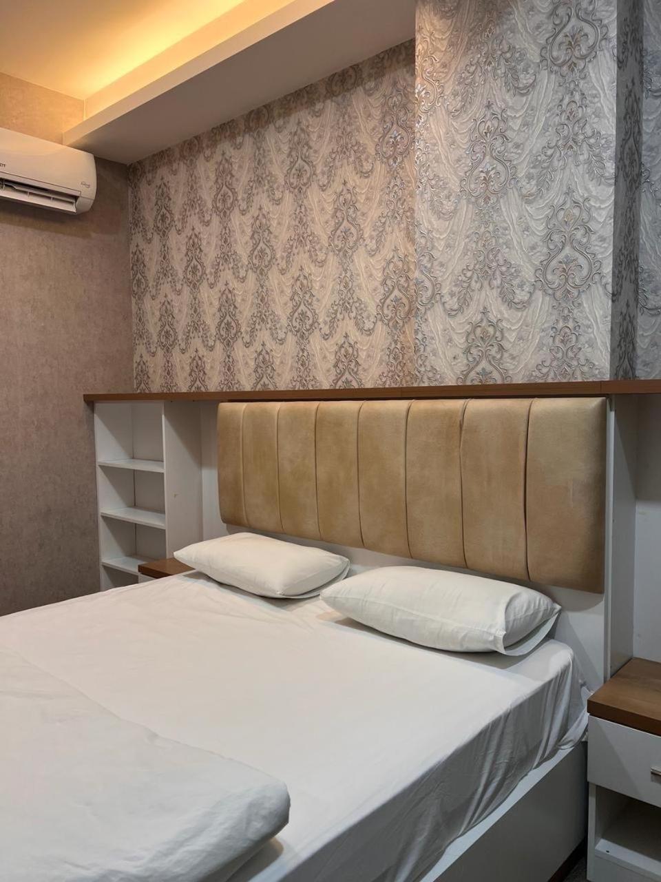 Lara Hotel