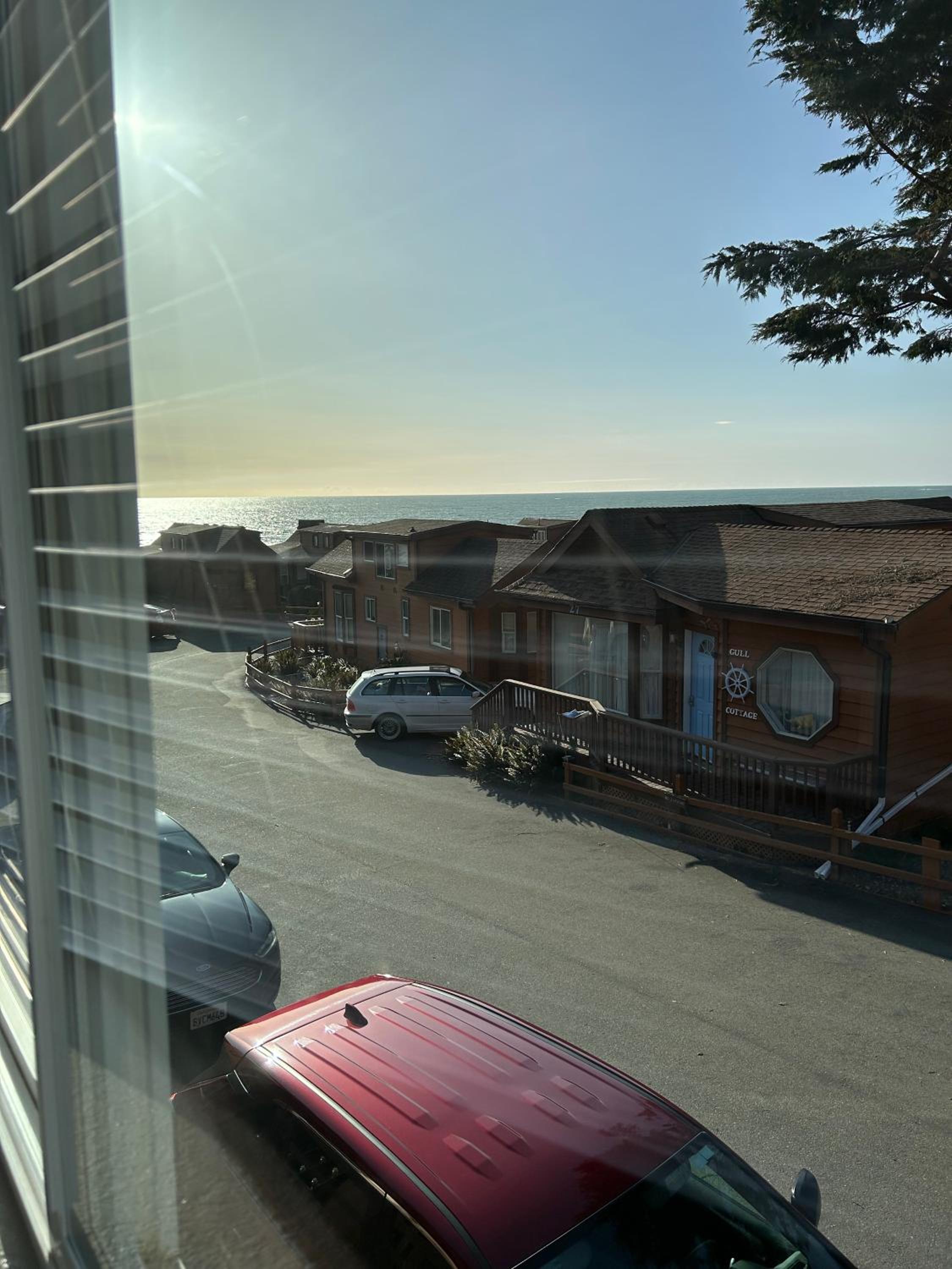 Hotel Oceanview Cabin 21, Jacuzzi, Large Deck W/ View